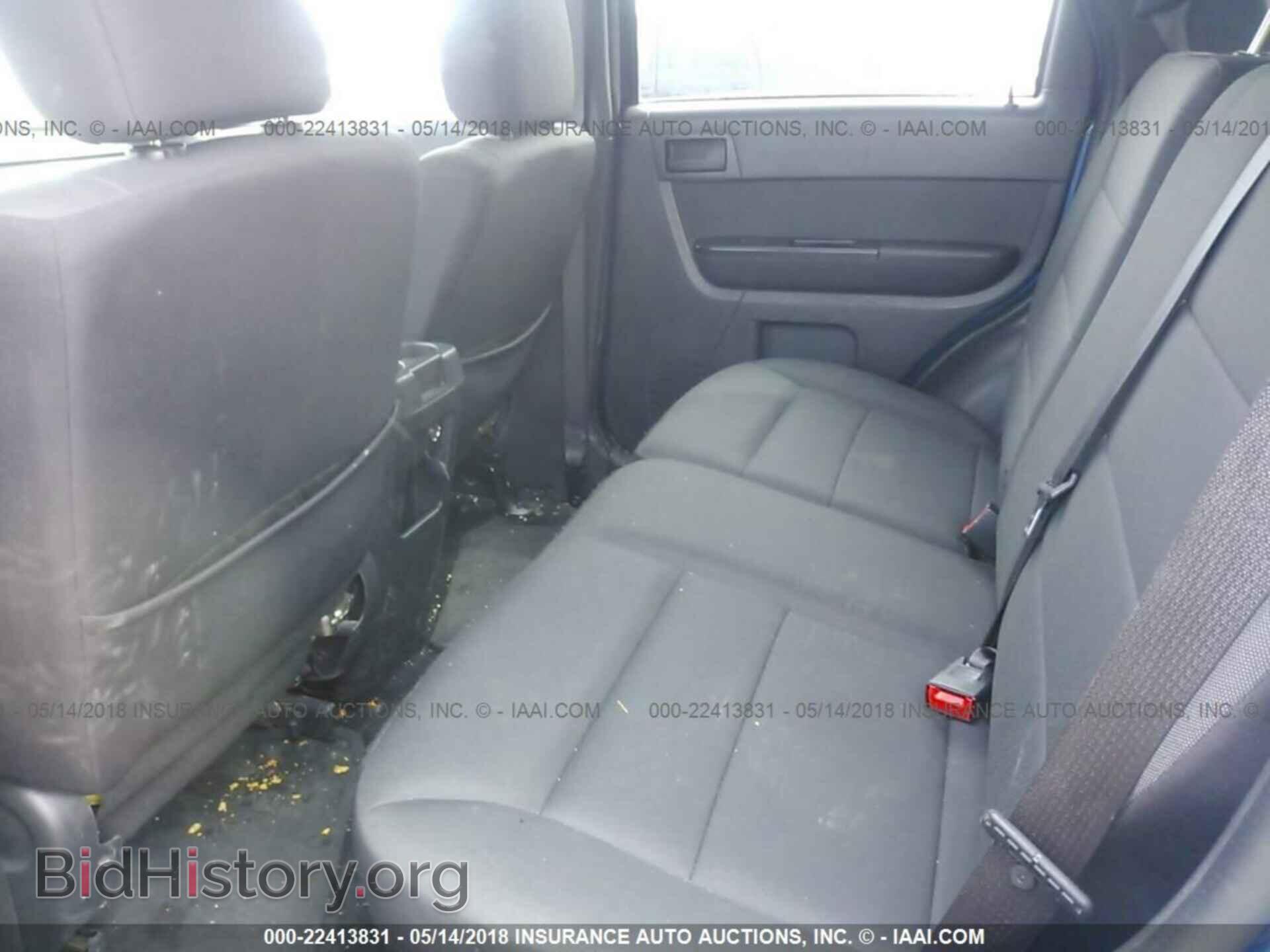 2011 Ford Escape - VIN: 1FMCU9D77BKB25285 - Фото 8