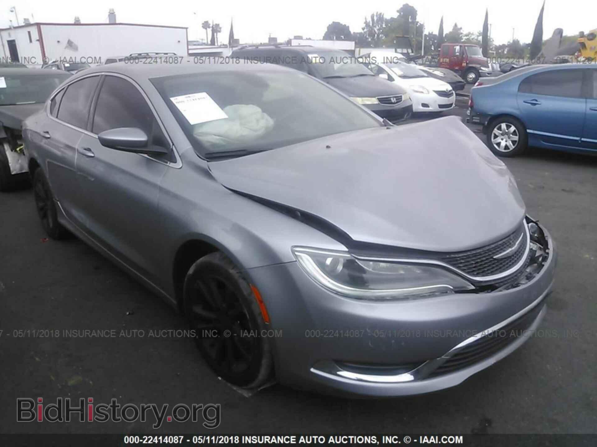 Photo 1C3CCCAB2FN703489 - Chrysler 200 2015
