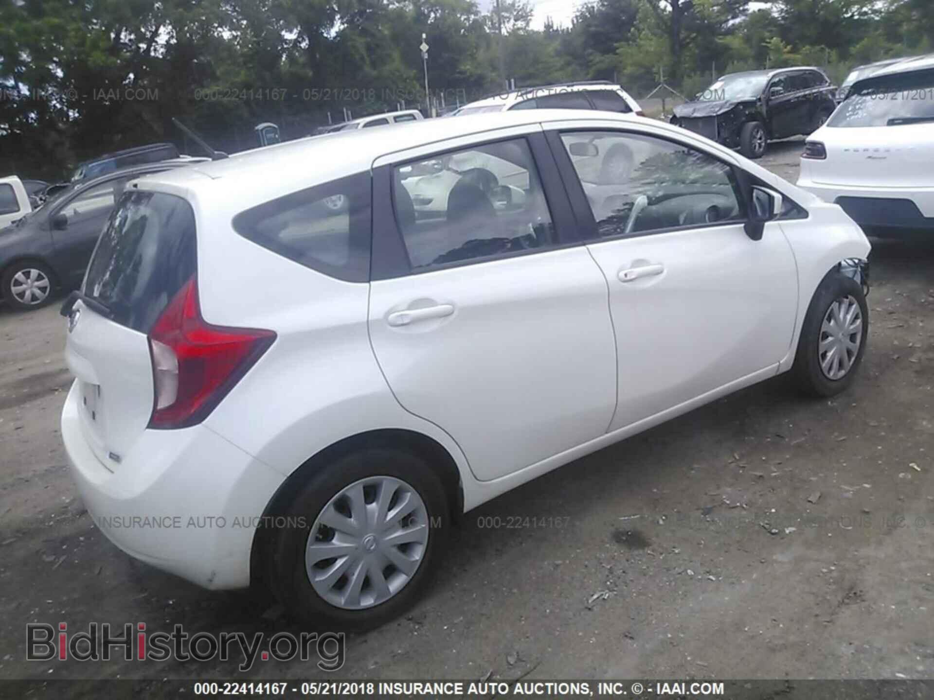 2015 Nissan Versa note - VIN: 3N1CE2CP9FL365892 - Фото 4