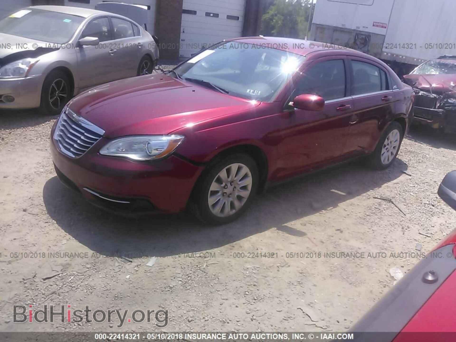 2014 Chrysler 200 - VIN: 1C3CCBAB4EN211250 - Photo 2