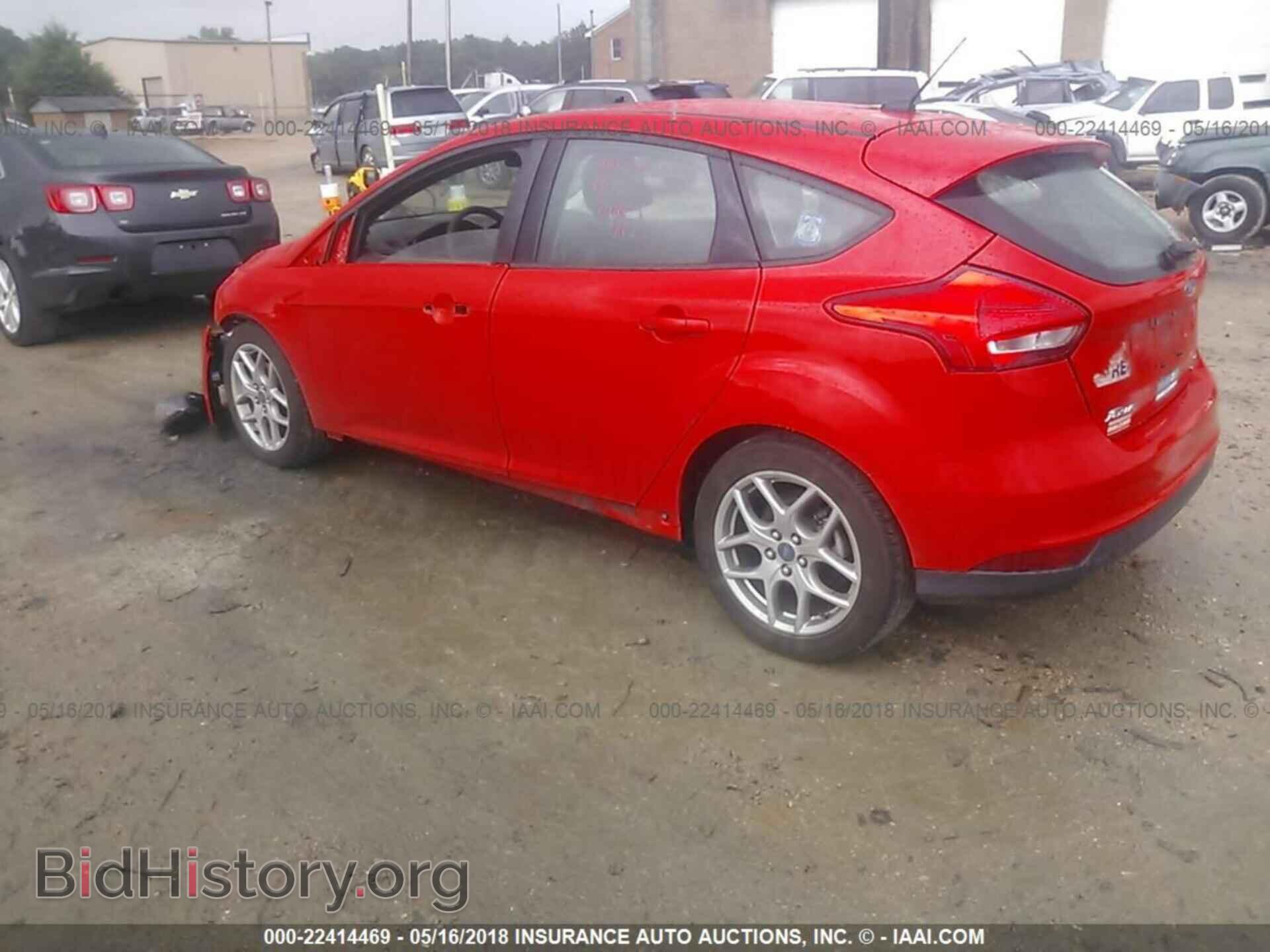 2015 Ford Focus - VIN: 1FADP3K21FL285933 - Photo 3
