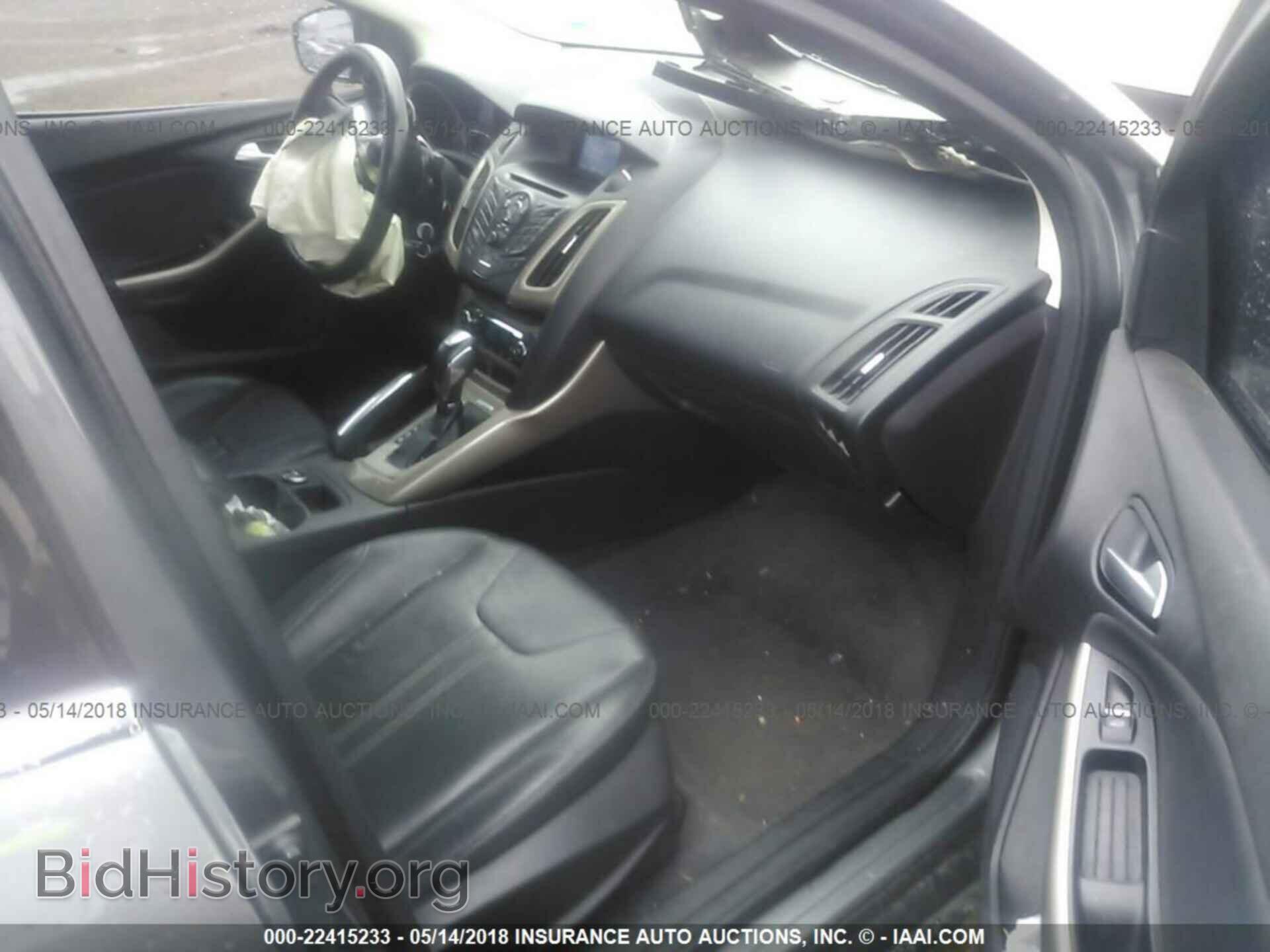 2012 Ford Focus - VIN: 1FAHP3H28CL111359 - Фото 5