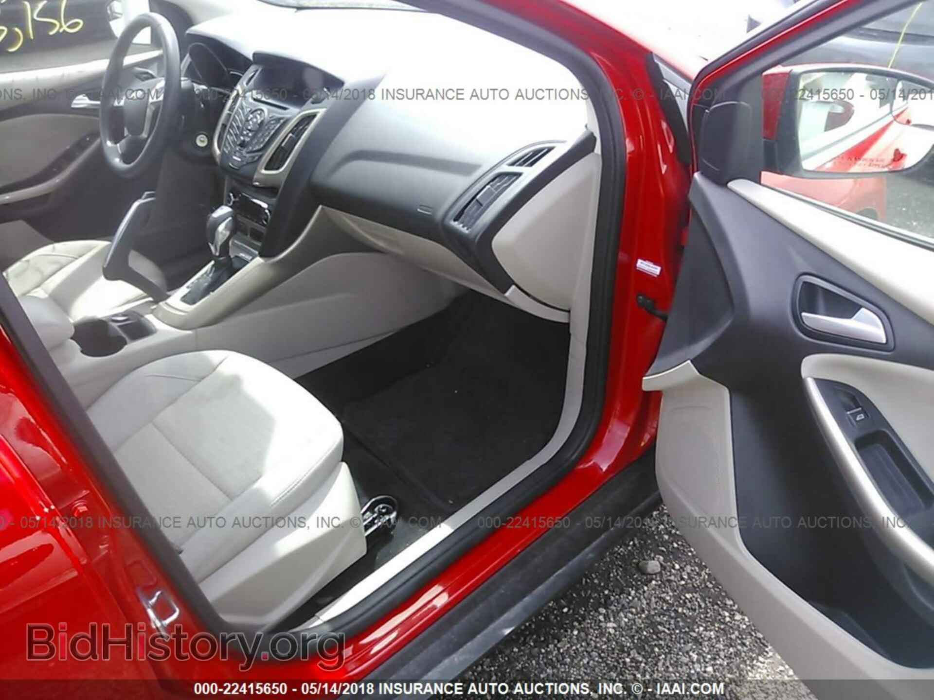 2012 Ford Focus - VIN: 1FAHP3H22CL405887 - Photo 5