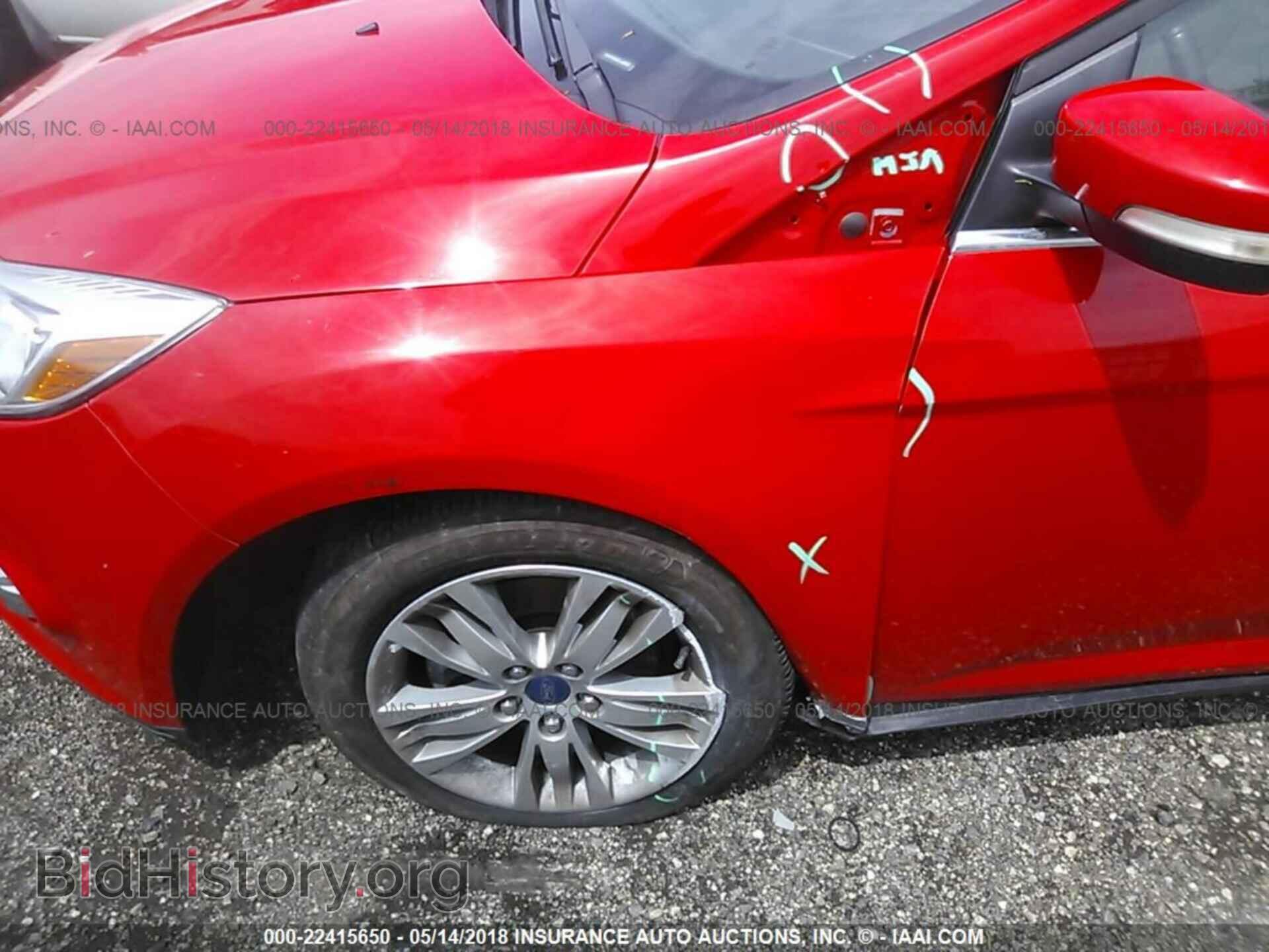 2012 Ford Focus - VIN: 1FAHP3H22CL405887 - Photo 6