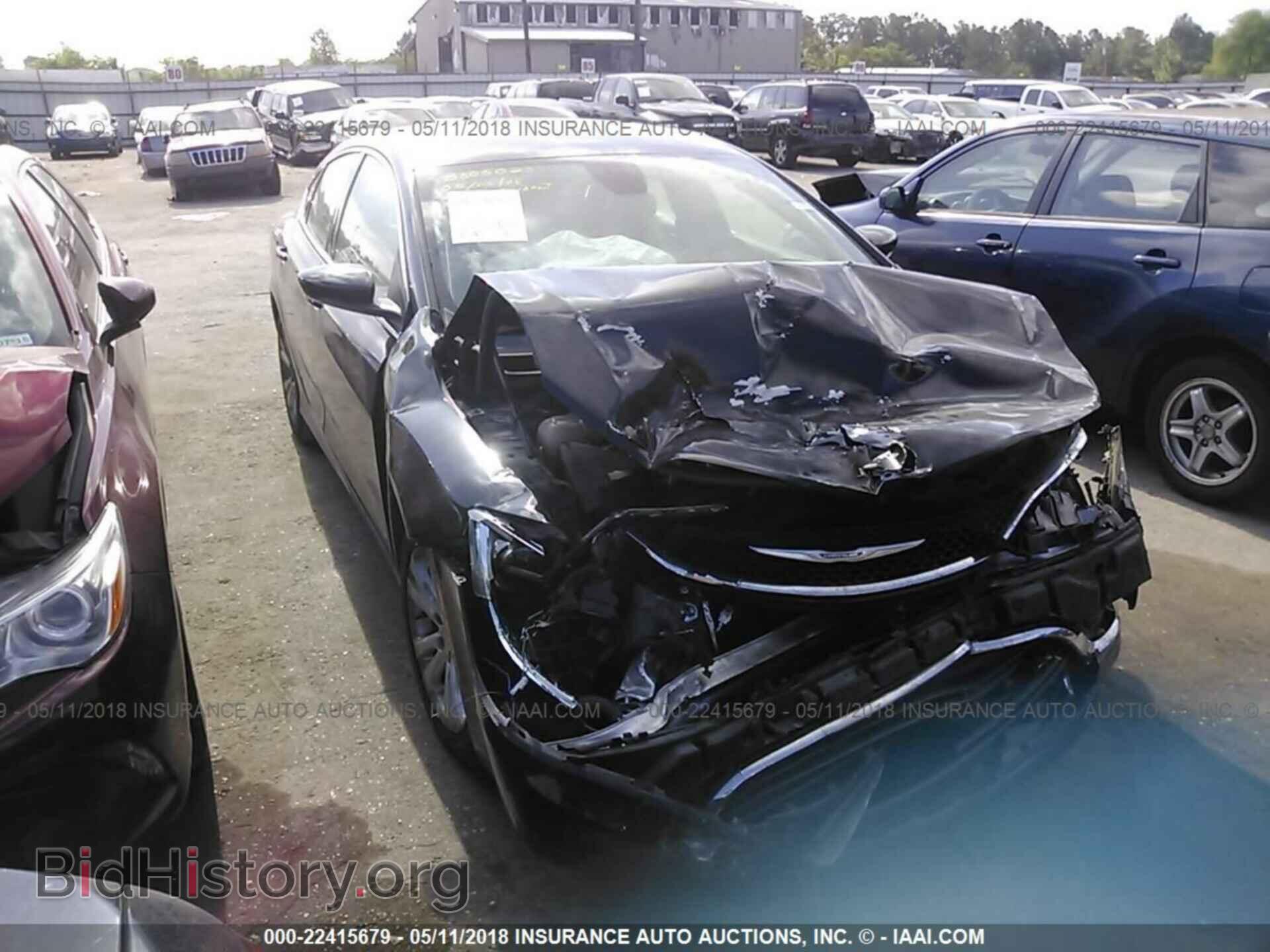 Photo 1C3CCCAB0FN574085 - Chrysler 200 2015