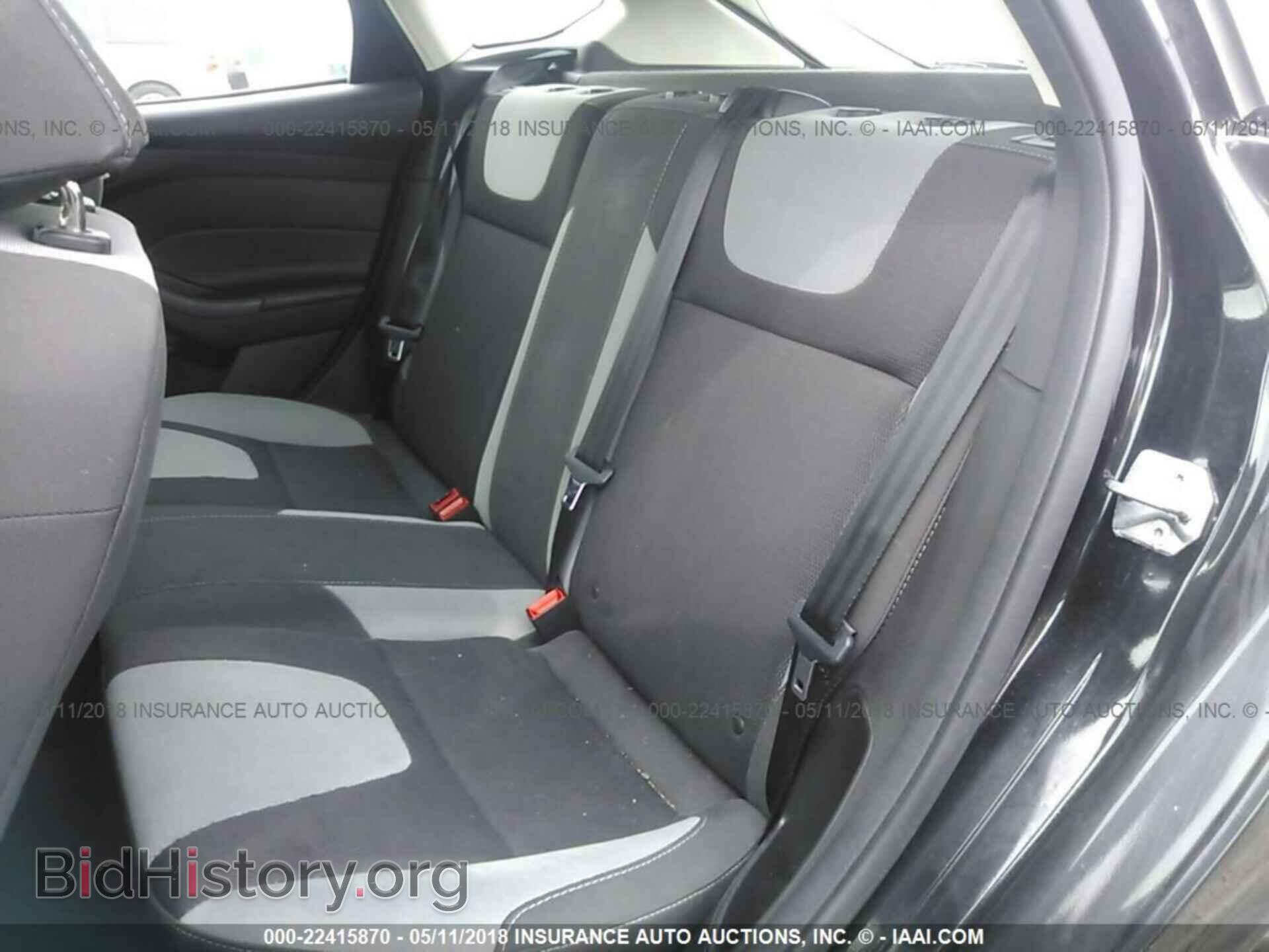 2012 Ford Focus - VIN: 1FAHP3K21CL442597 - Photo 8