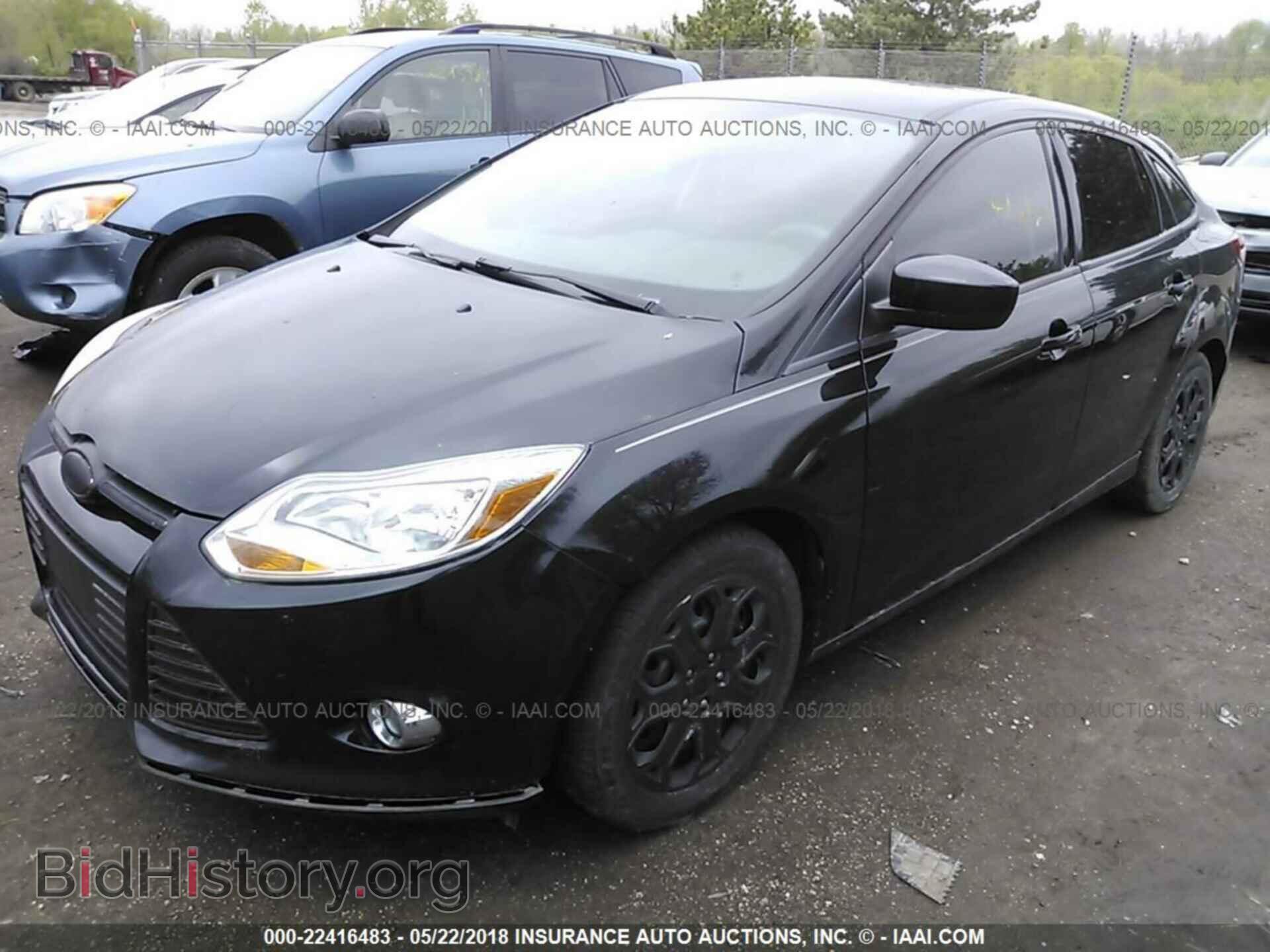 2012 Ford Focus - VIN: 1FAHP3F24CL463583 - Photo 2