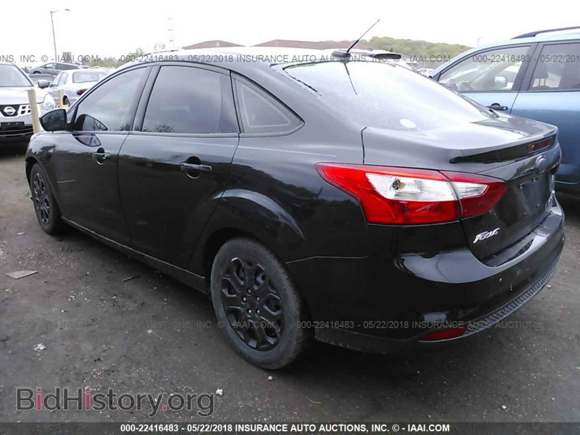 2012 Ford Focus - VIN: 1FAHP3F24CL463583 - Photo 3