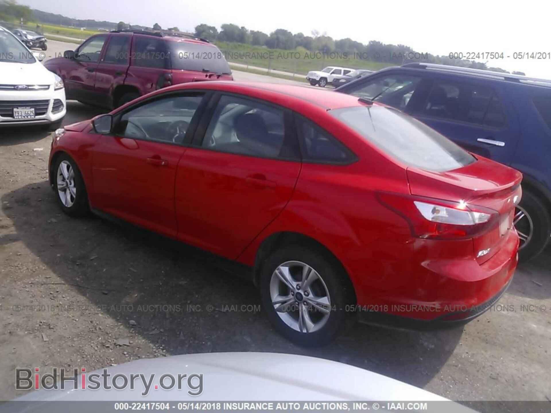 2013 Ford Focus - VIN: 1FADP3F24DL153286 - Photo 3