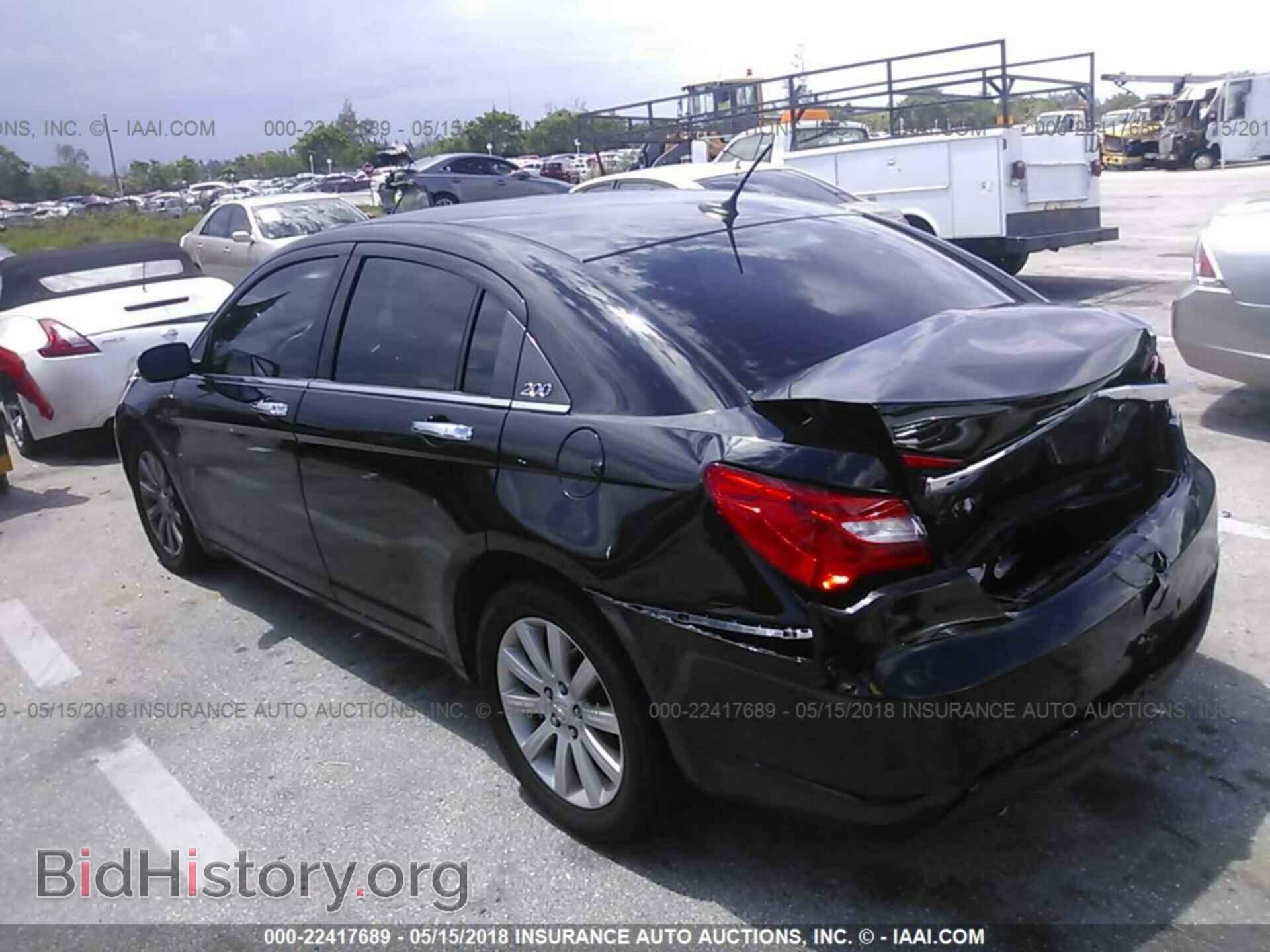 2013 Chrysler 200 - VIN: 1C3CCBCG3DN600873 - Photo 3