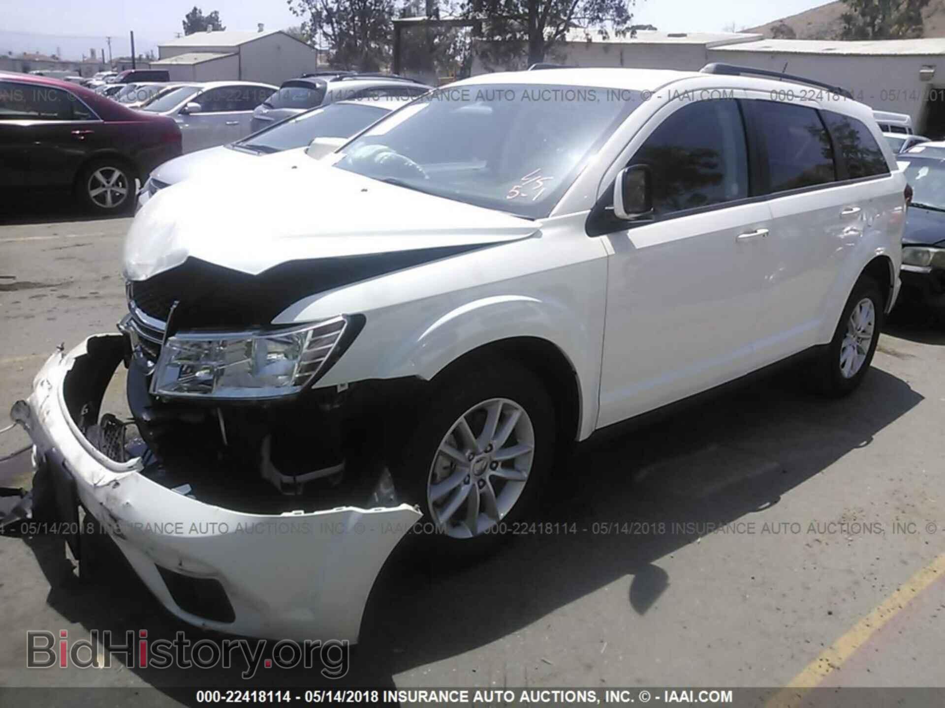 2017 Dodge Journey - VIN: 3C4PDCBB0HT612734 - Фото 2