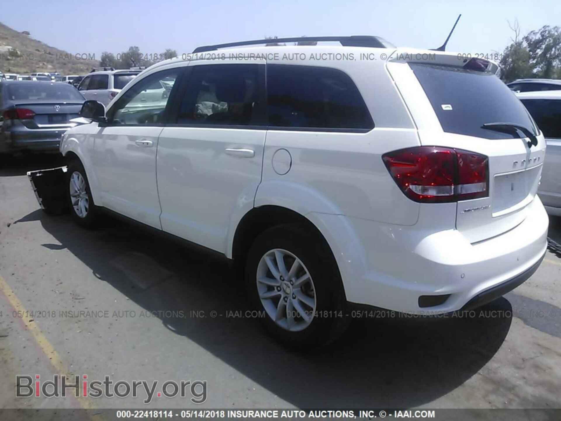 2017 Dodge Journey - VIN: 3C4PDCBB0HT612734 - Фото 3
