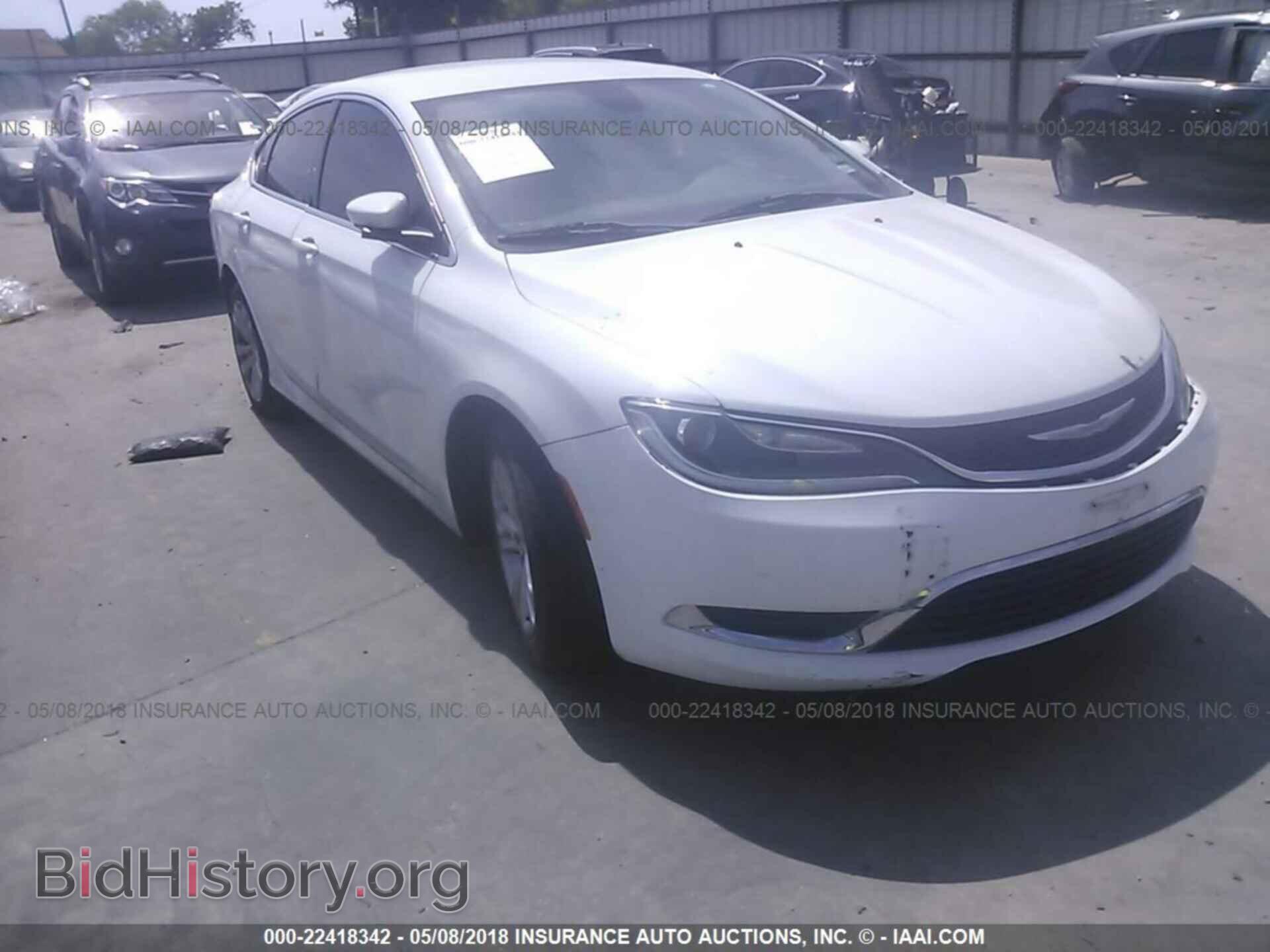 Photo 1C3CCCAB5FN532138 - Chrysler 200 2015