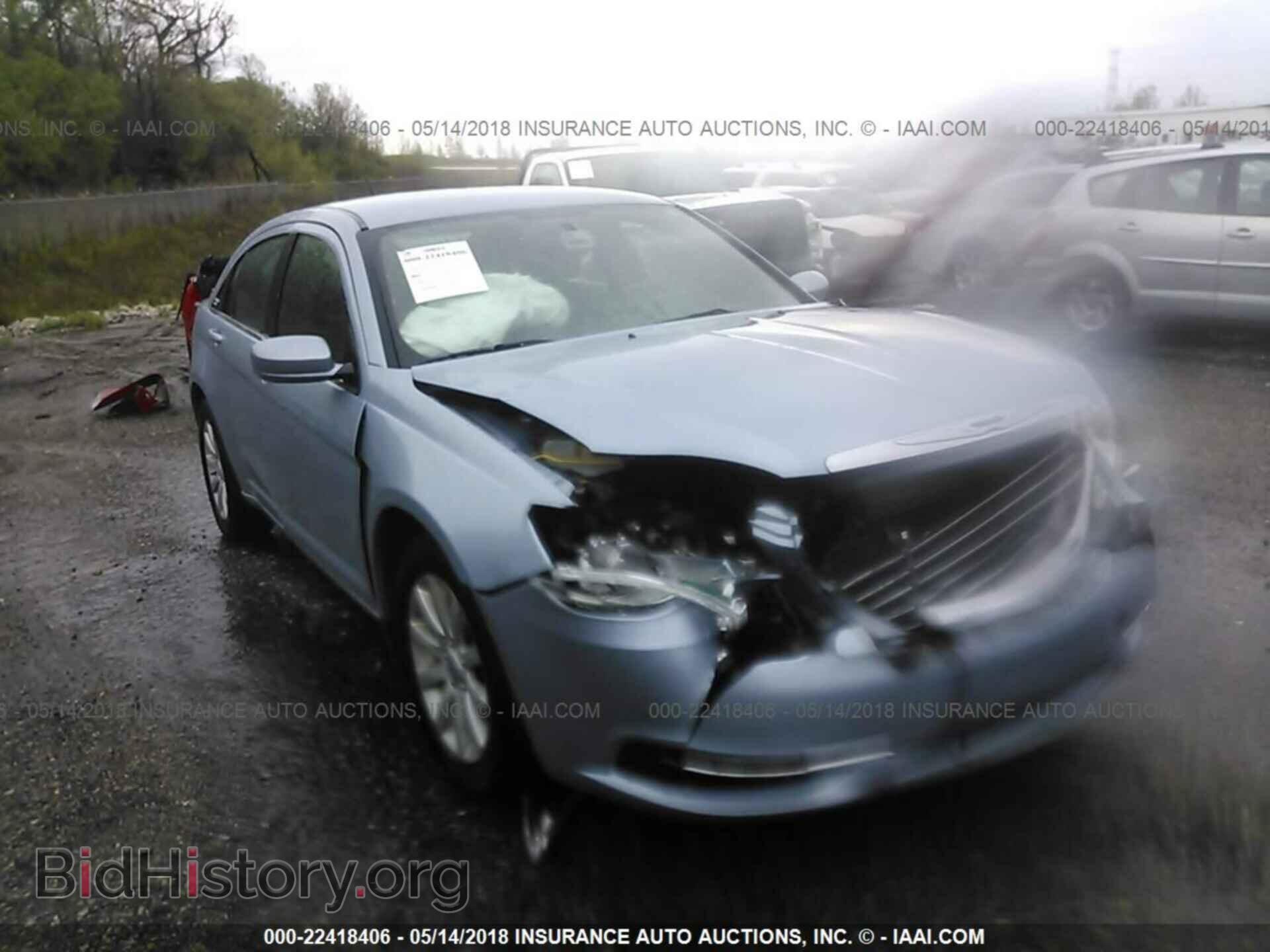 Photo 1C3CCBBB3DN575639 - Chrysler 200 2013