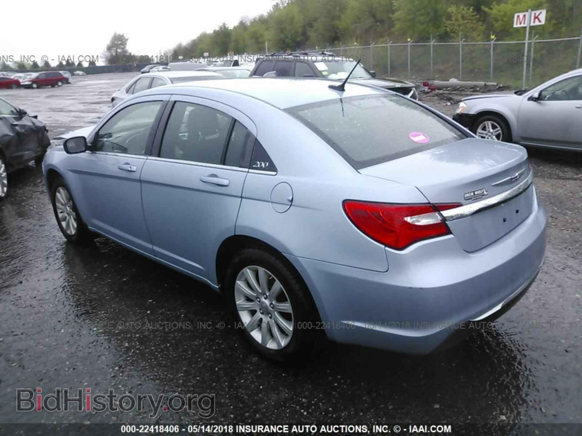2013 Chrysler 200 - VIN: 1C3CCBBB3DN575639 - Фото 3