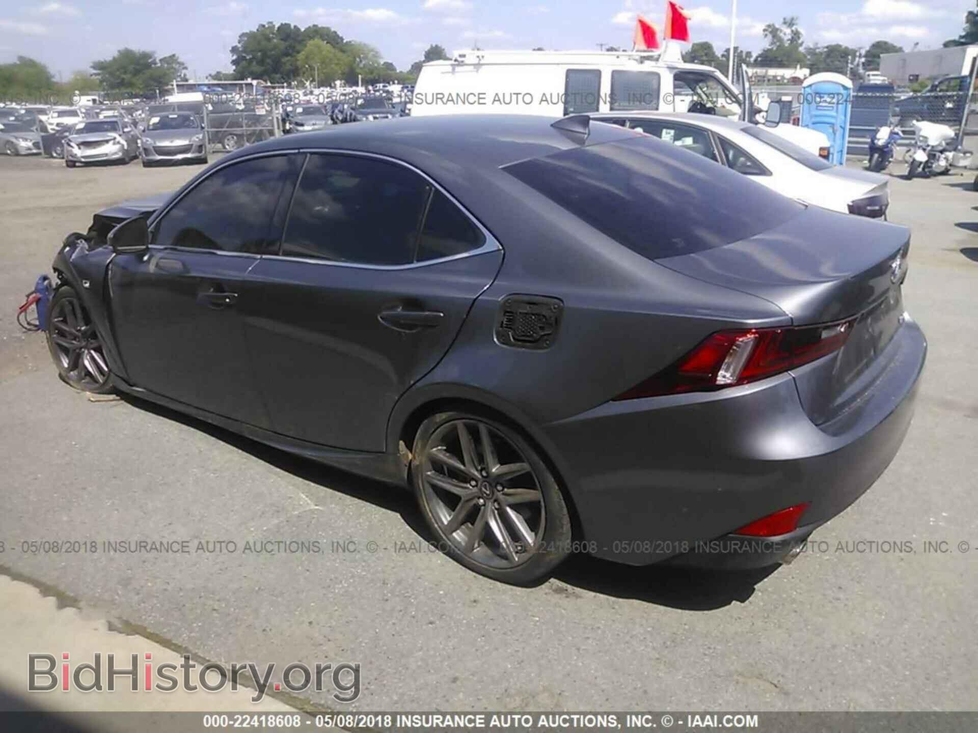 2014 Lexus Is - VIN: JTHBF1D27E5040058 - Photo 3