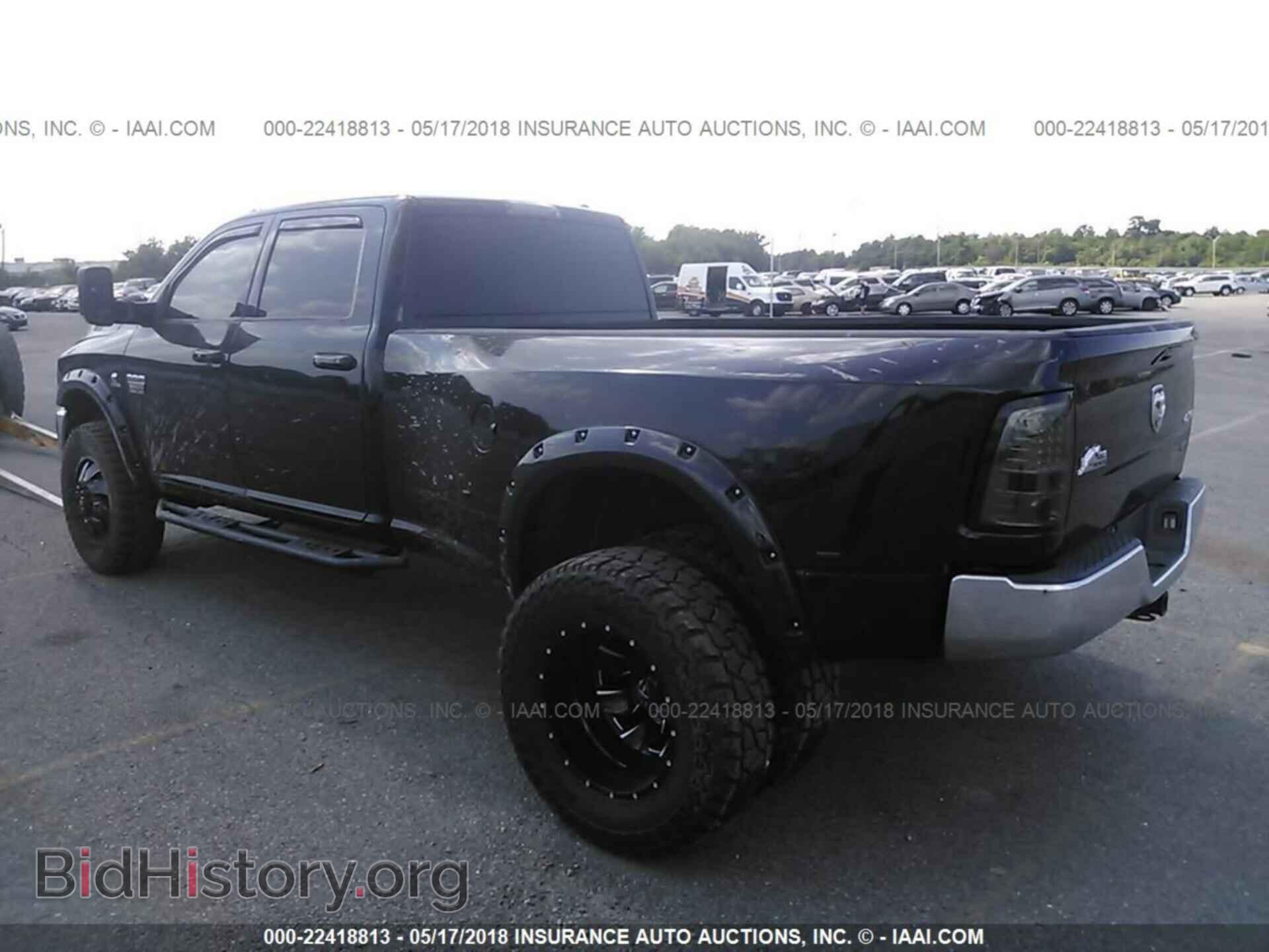2011 Dodge Ram 3500 - VIN: 3D73Y4CL7BG607374 - Фото 3