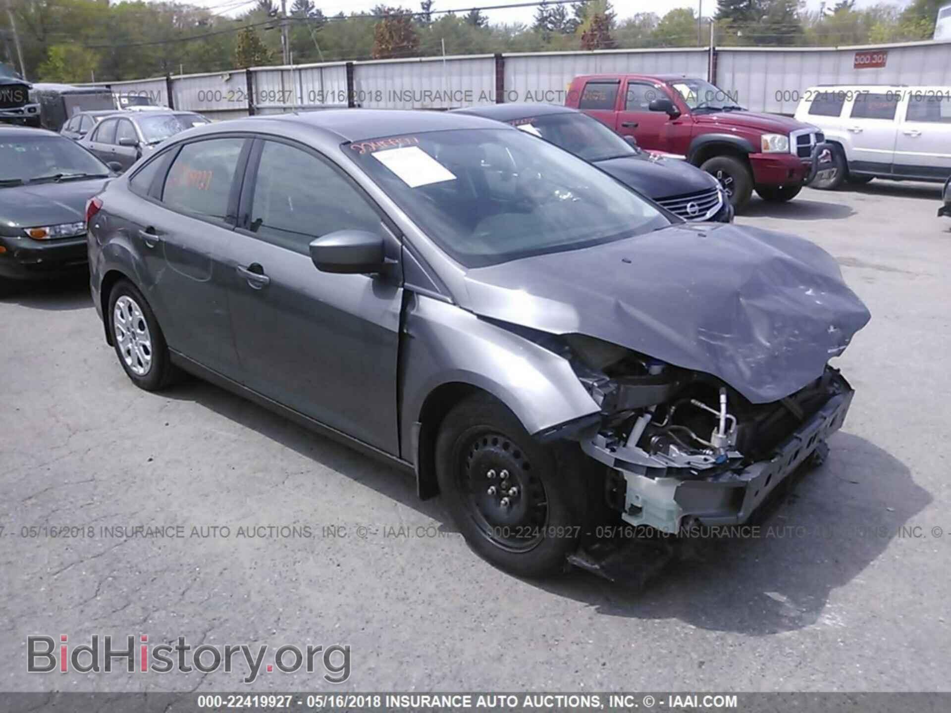 Photo 1FAHP3F26CL351349 - Ford Focus 2012