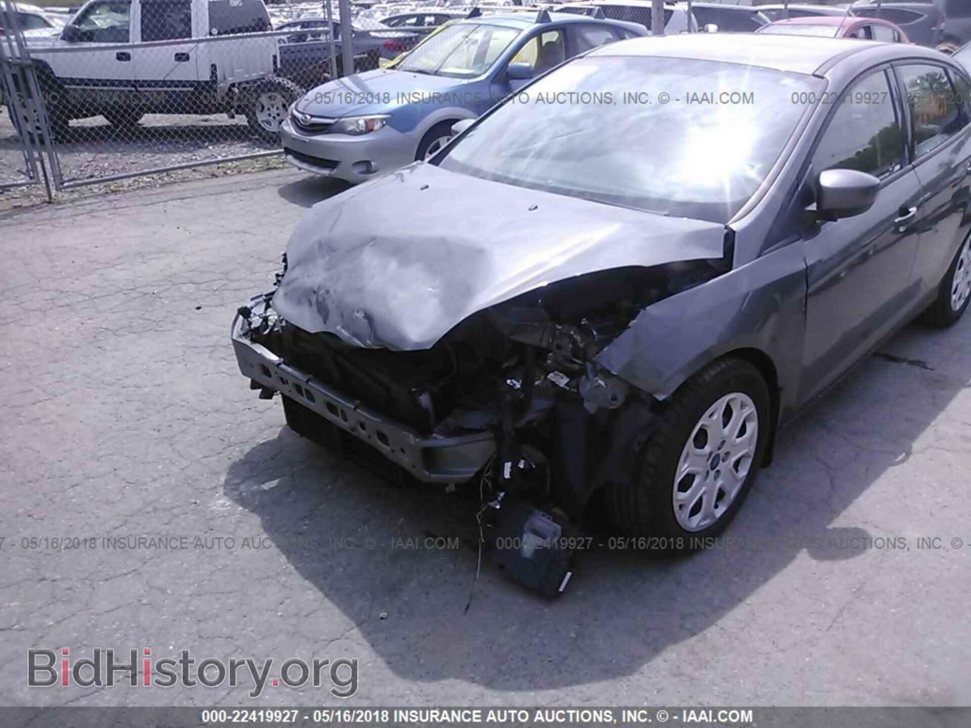 2012 Ford Focus - VIN: 1FAHP3F26CL351349 - Photo 6