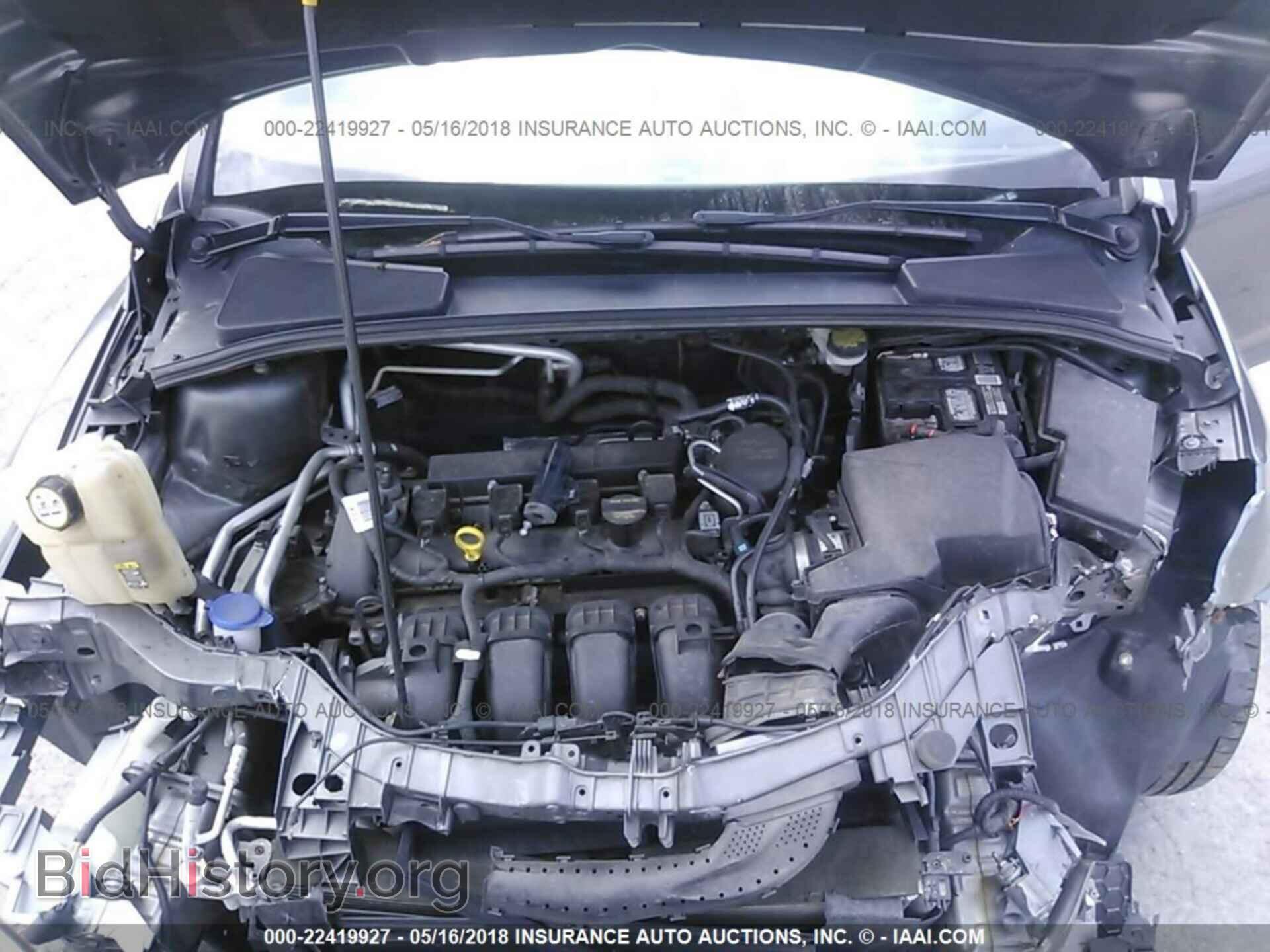 2012 Ford Focus - VIN: 1FAHP3F26CL351349 - Photo 10