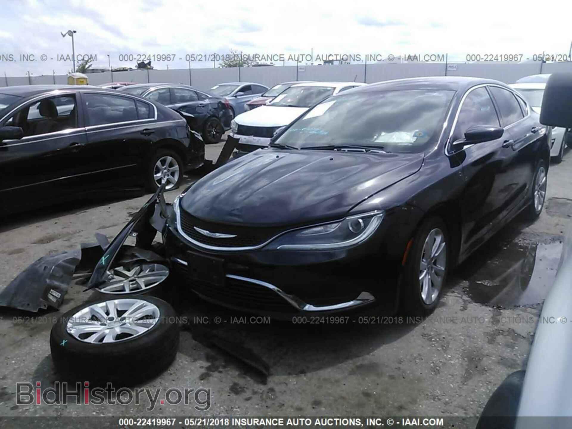 2016 Chrysler 200 - VIN: 1C3CCCAB9GN132651 - Photo 2