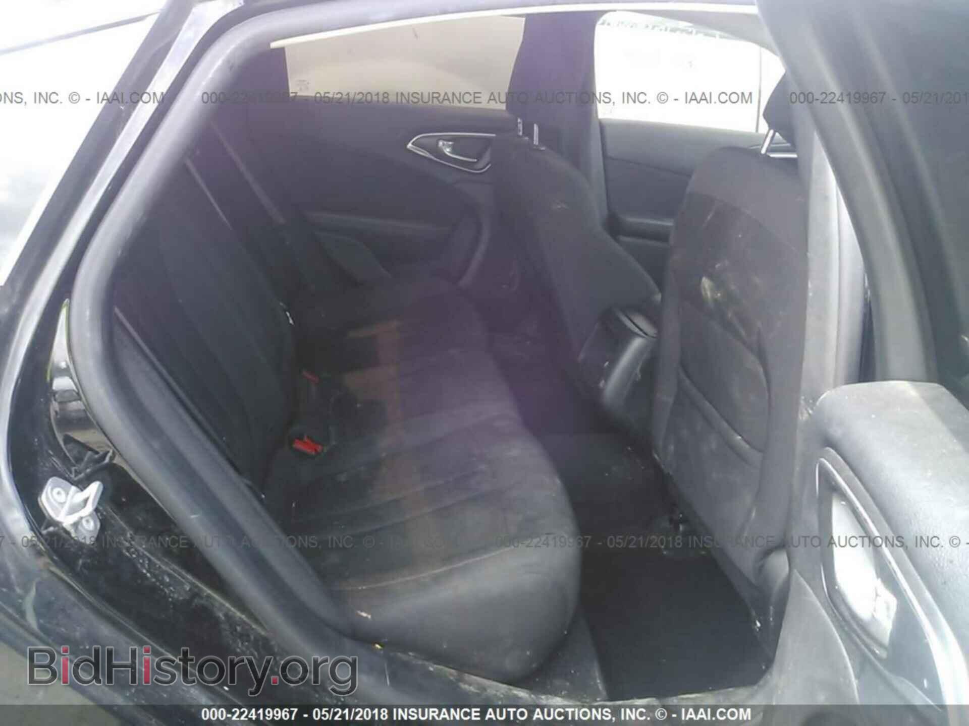 2016 Chrysler 200 - VIN: 1C3CCCAB9GN132651 - Photo 8