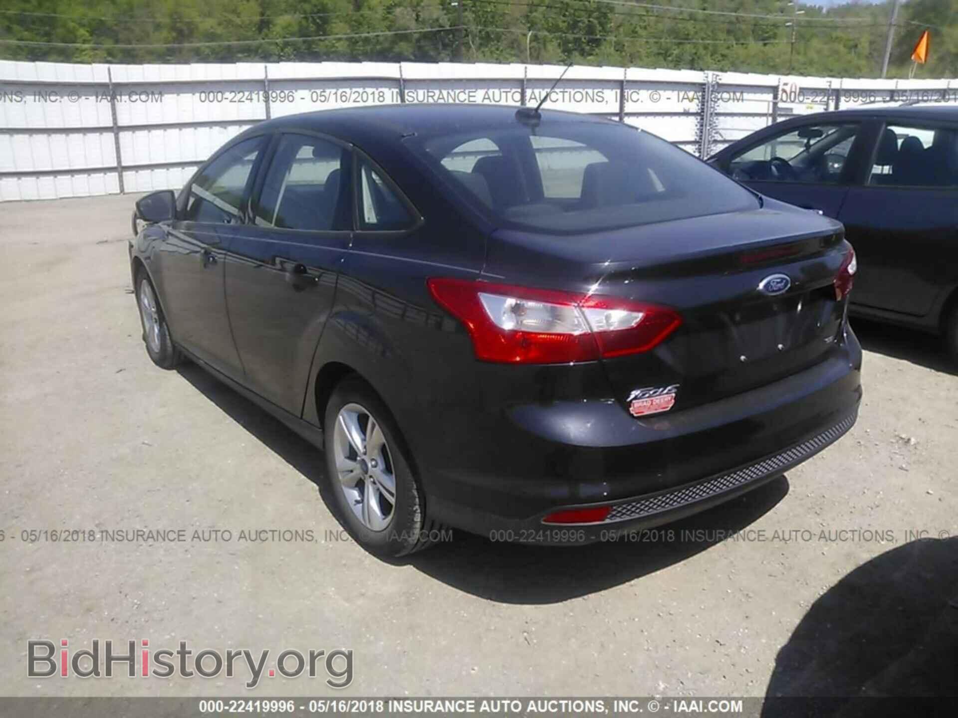 2013 Ford Focus - VIN: 1FADP3F22DL336816 - Photo 3