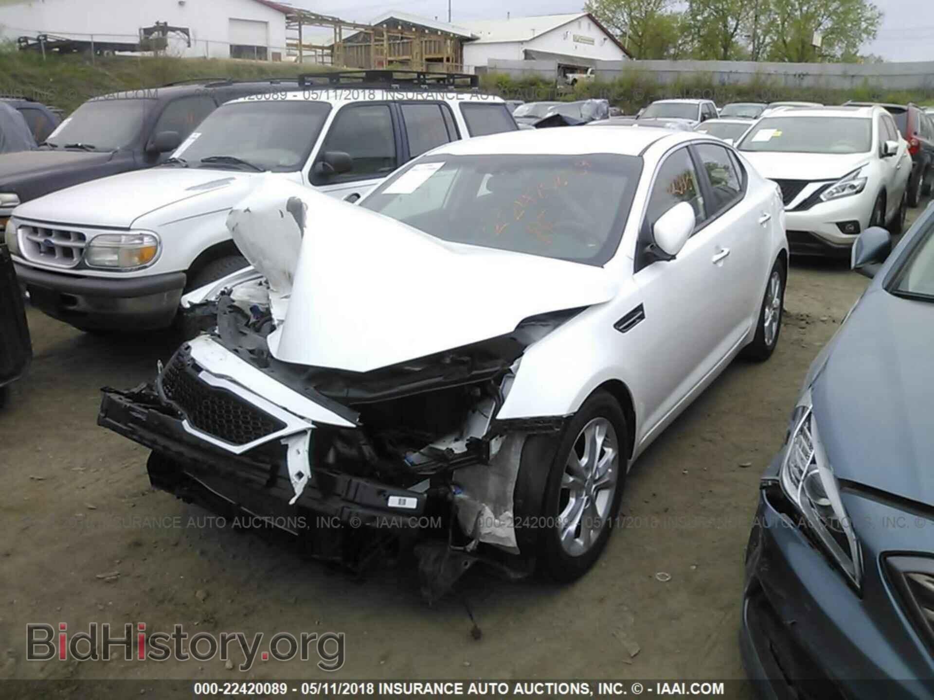2013 Kia Optima - VIN: 5XXGN4A77DG241089 - Photo 2