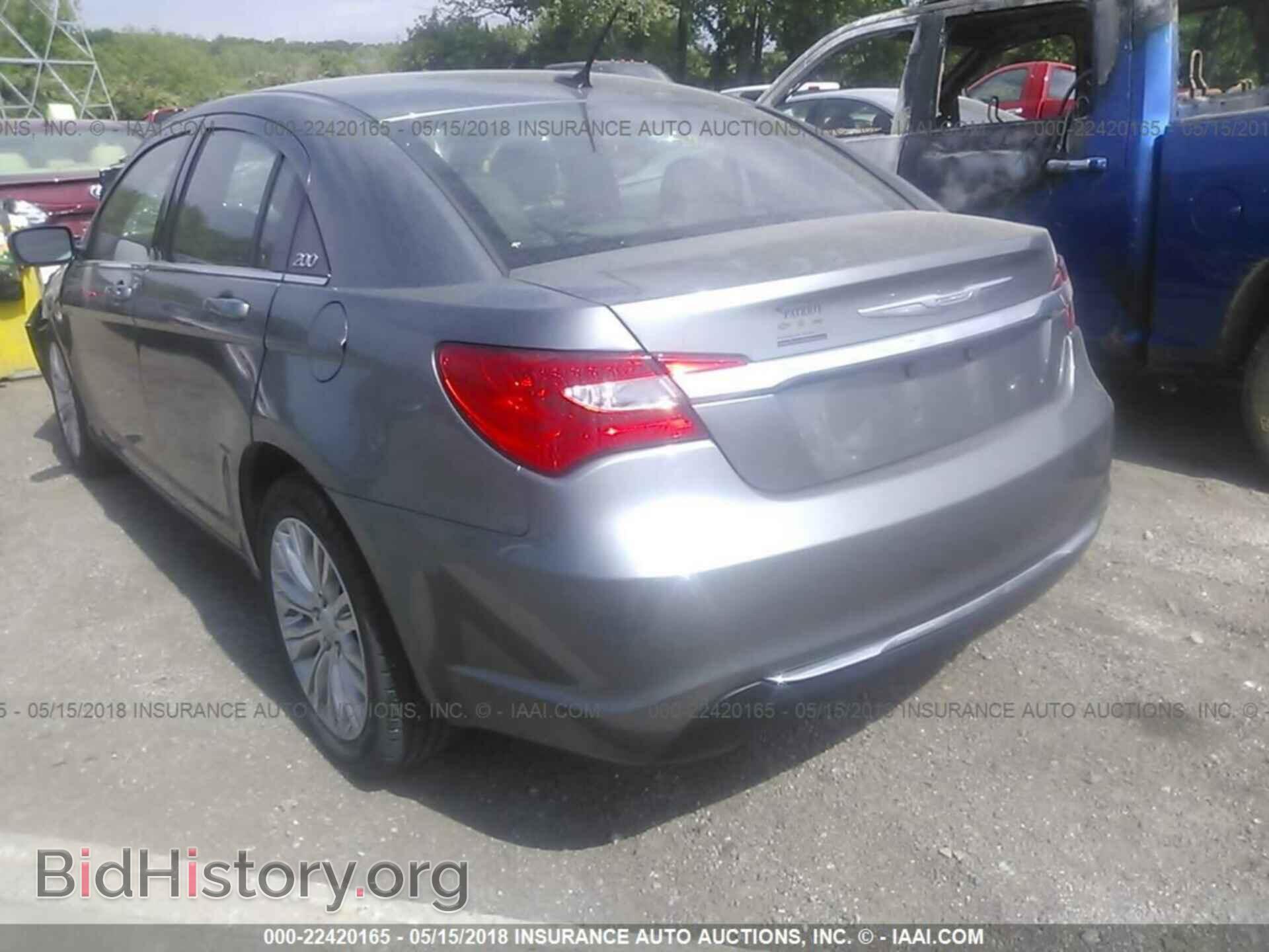 2012 Chrysler 200 - VIN: 1C3CCBAB0CN149309 - Photo 3