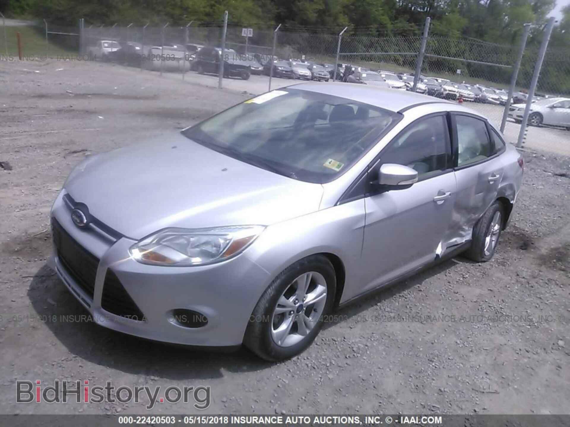 2014 Ford Focus - VIN: 1FADP3F20EL274706 - Photo 2