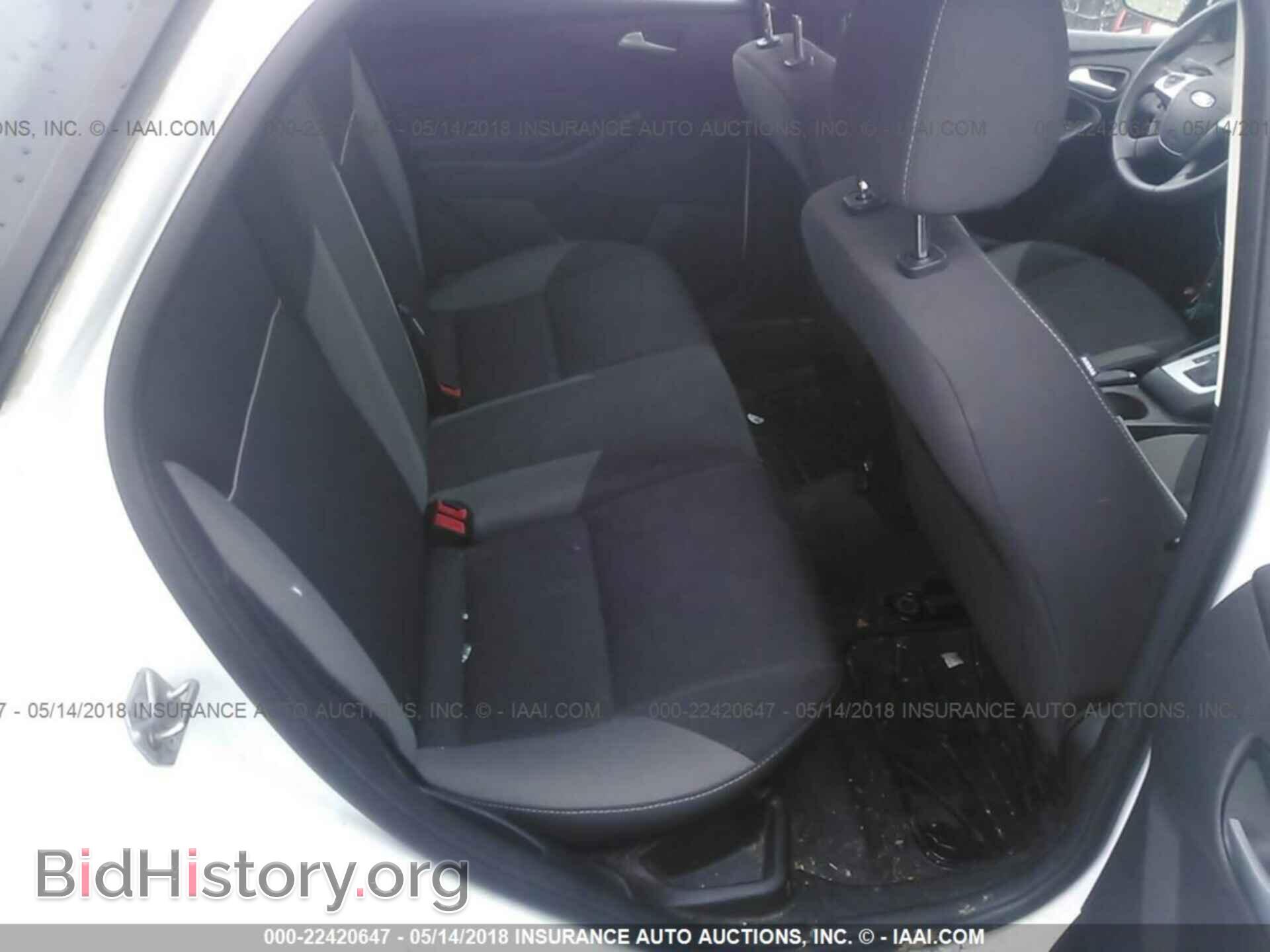 2014 Ford Focus - VIN: 1FADP3K27EL411193 - Photo 8