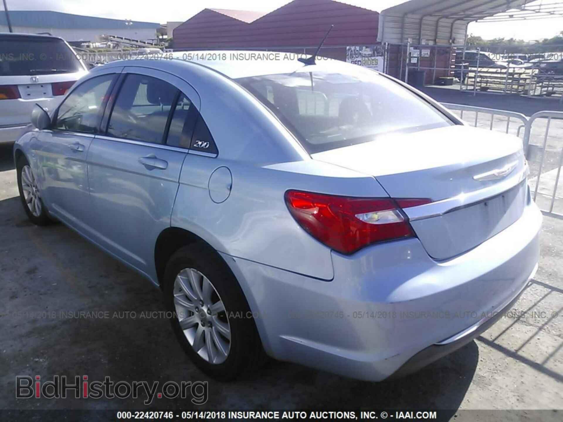 2012 Chrysler 200 - VIN: 1C3CCBBB1CN139869 - Photo 3