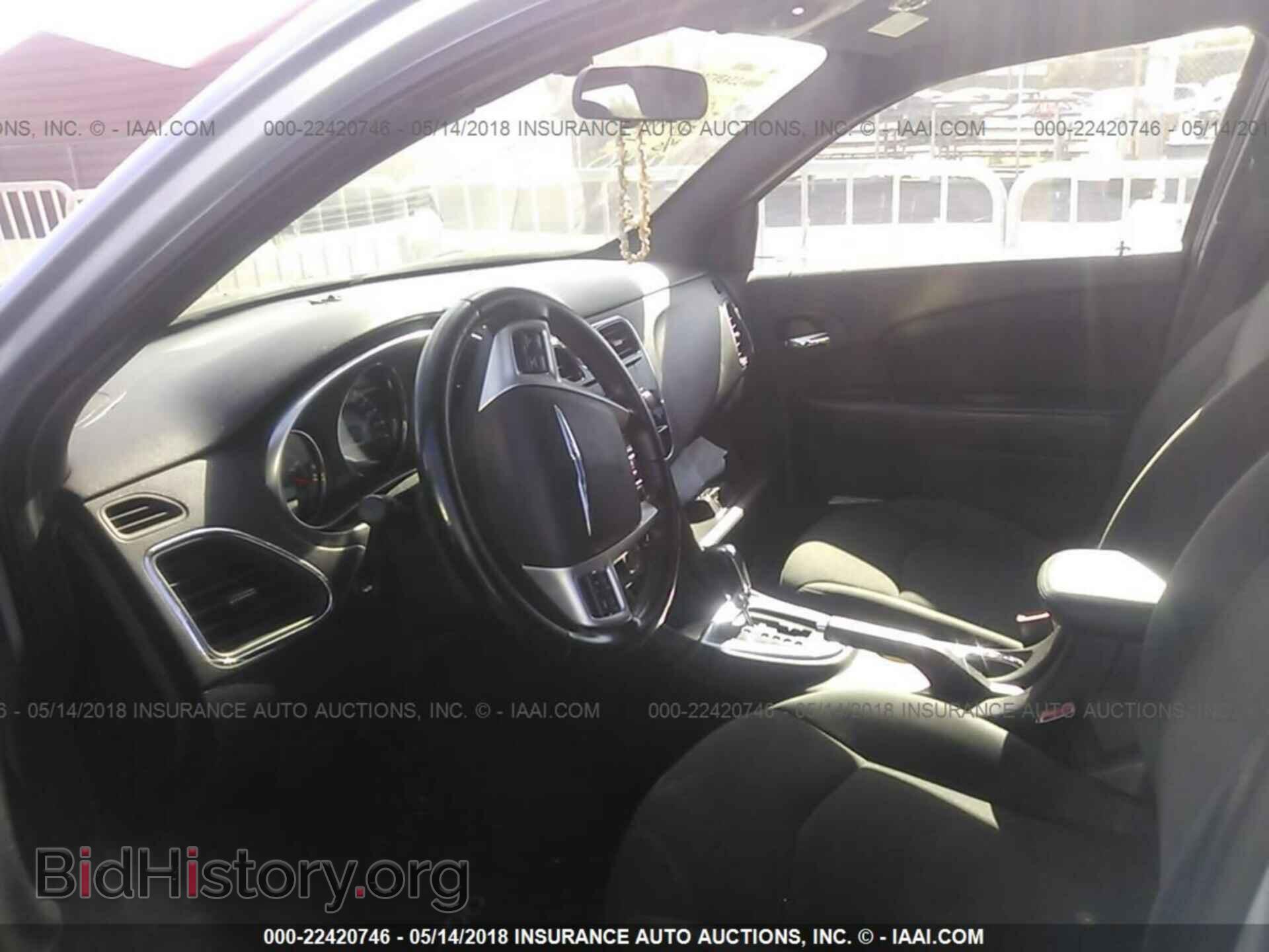 2012 Chrysler 200 - VIN: 1C3CCBBB1CN139869 - Photo 5