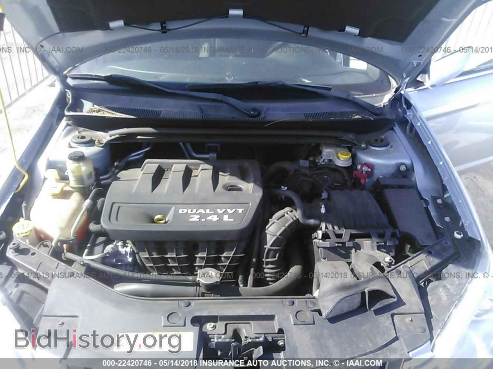 2012 Chrysler 200 - VIN: 1C3CCBBB1CN139869 - Photo 10