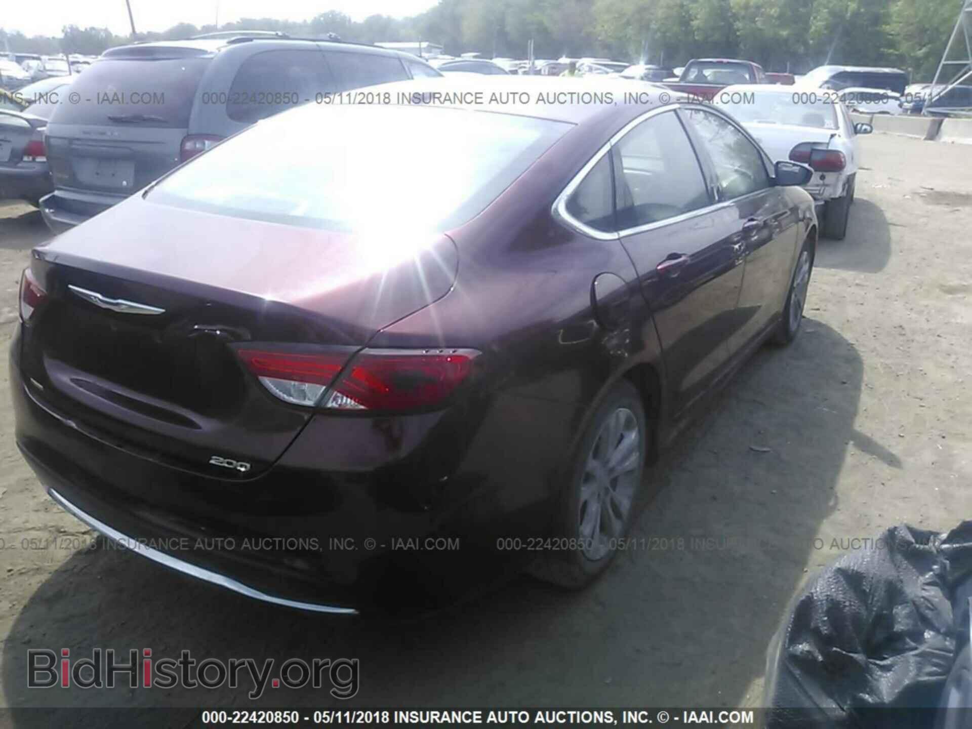 2016 Chrysler 200 - VIN: 1C3CCCAB8GN106154 - Photo 4