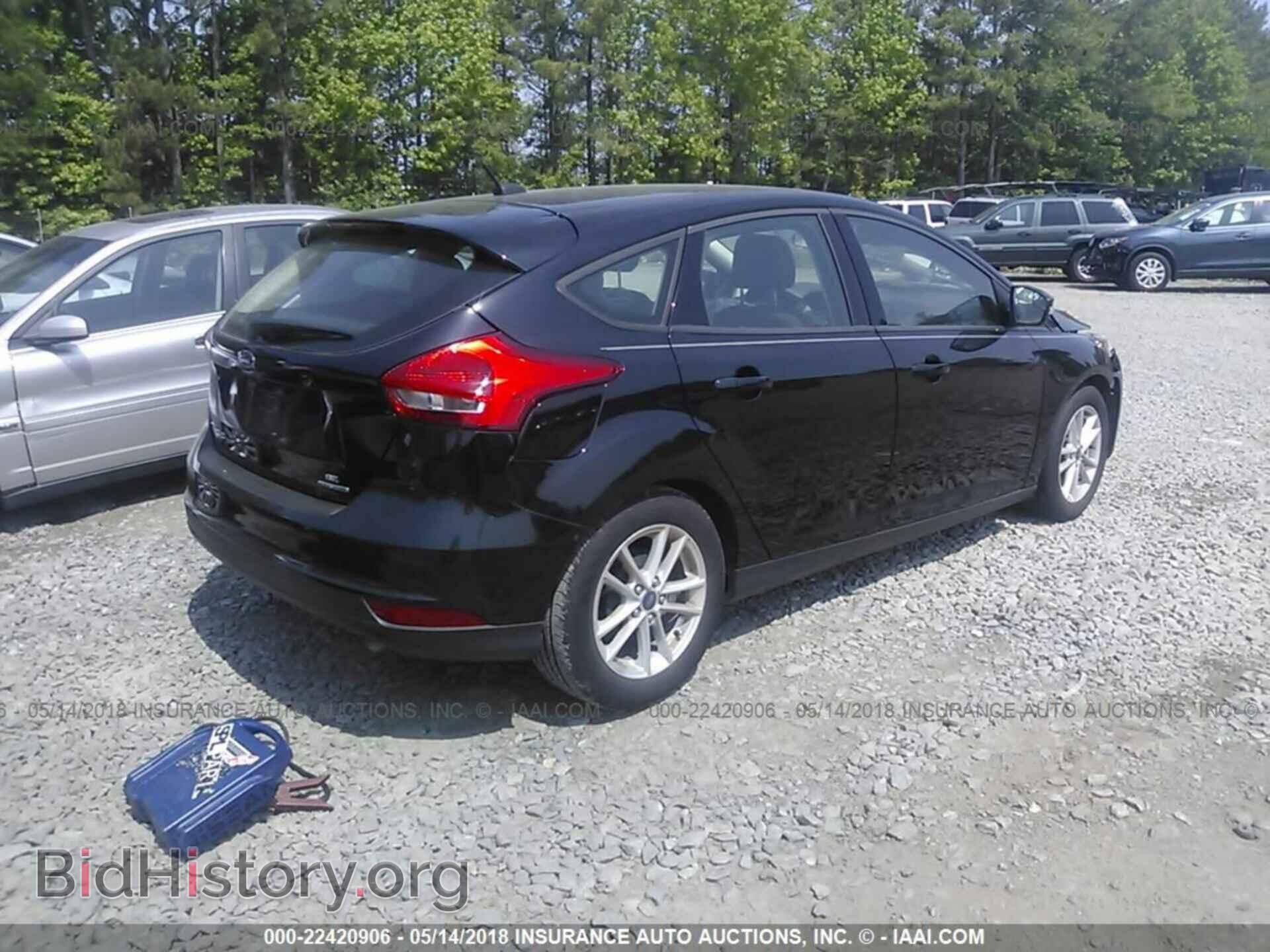 2016 Ford Focus - VIN: 1FADP3K2XGL402796 - Фото 4