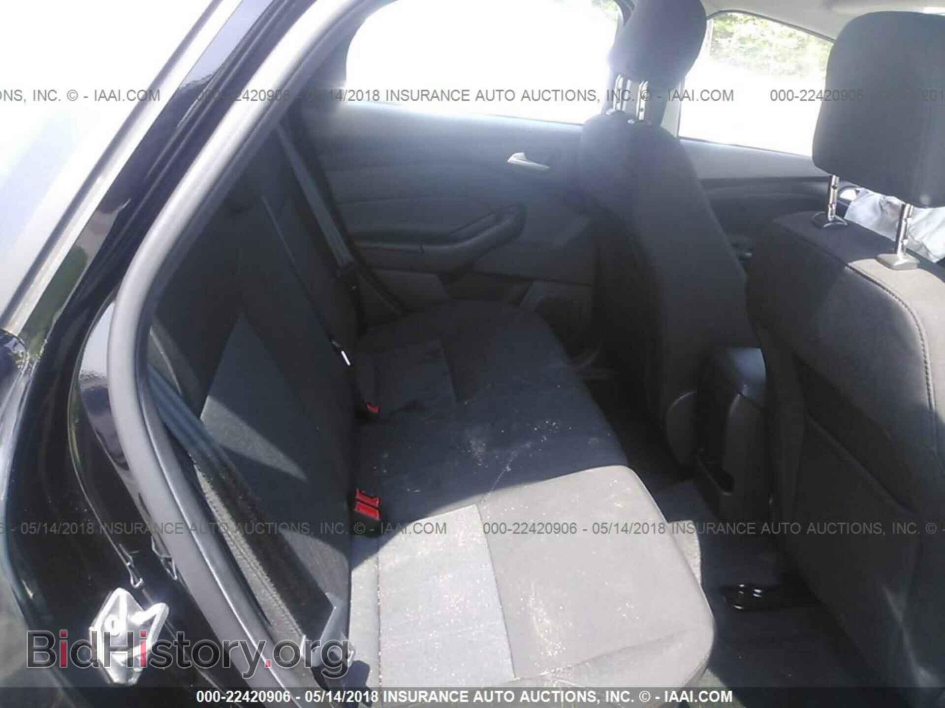 2016 Ford Focus - VIN: 1FADP3K2XGL402796 - Фото 8