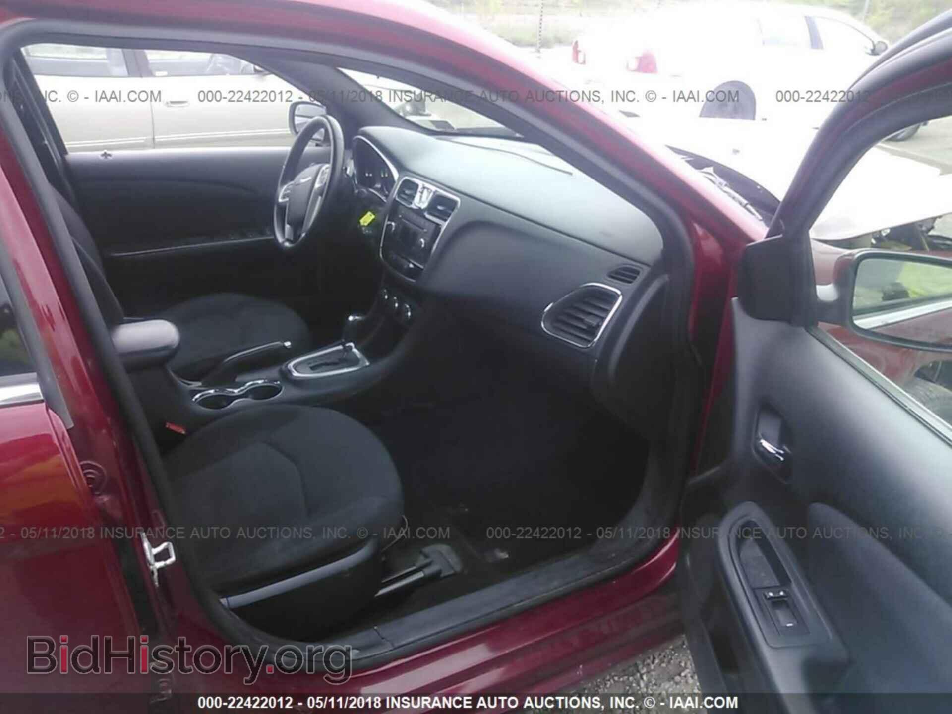2013 Chrysler 200 - VIN: 1C3CCBBB9DN611737 - Photo 5