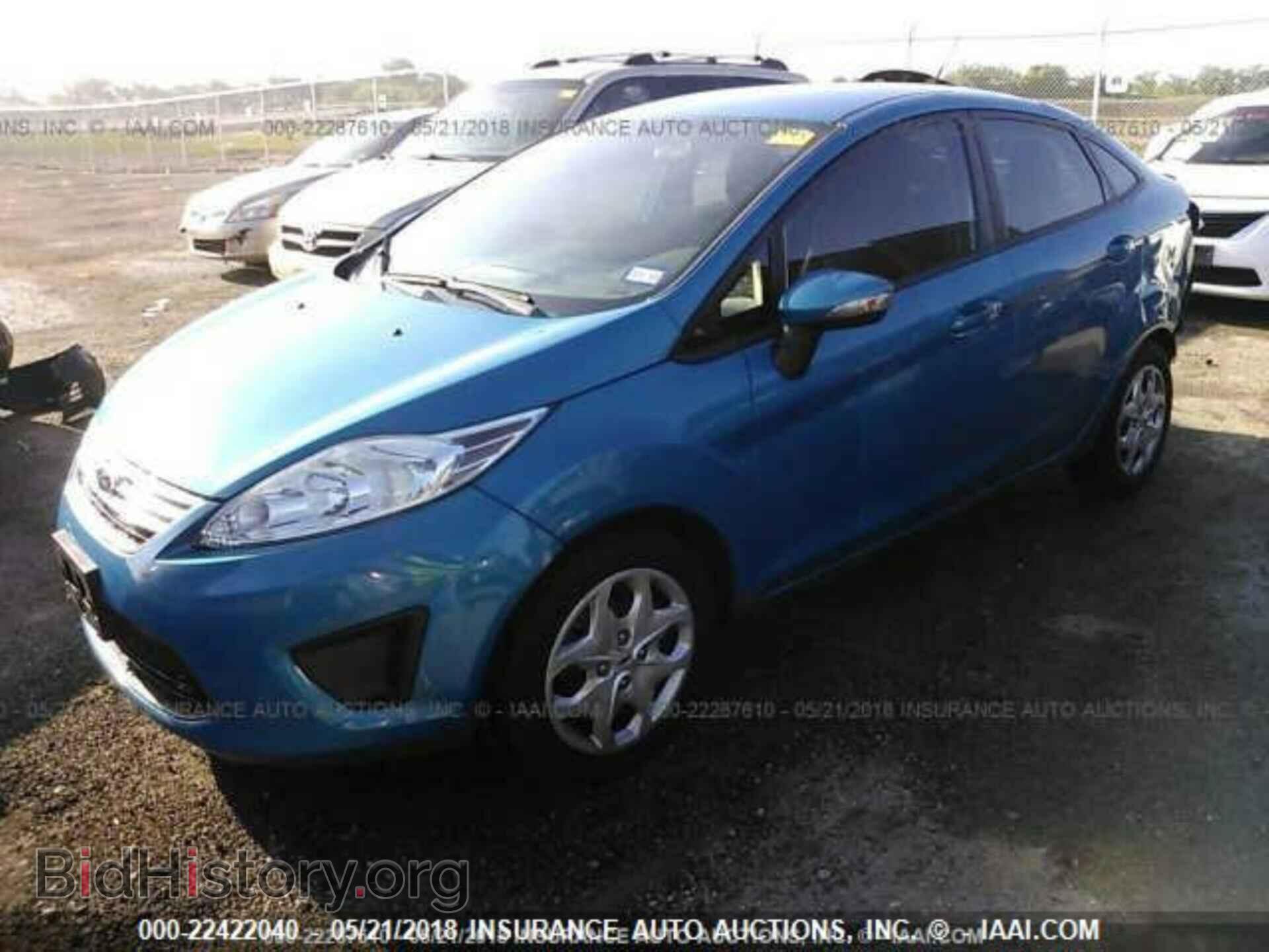 2013 Ford Fiesta - VIN: 3FADP4BJ5DM200066 - Photo 2