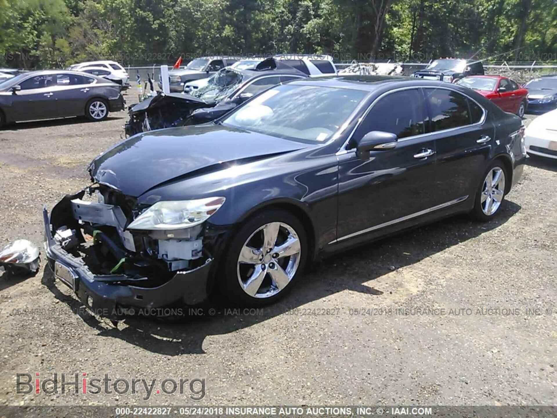 2011 Lexus Ls - VIN: JTHBL5EF0B5105703 - Фото 2