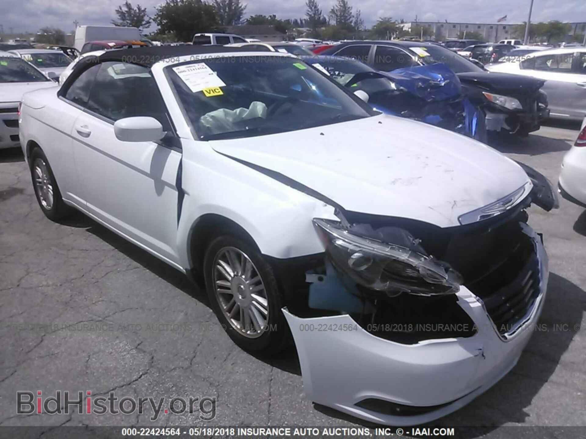 Photo 1C3BCBGG7DN712047 - Chrysler 200 2013