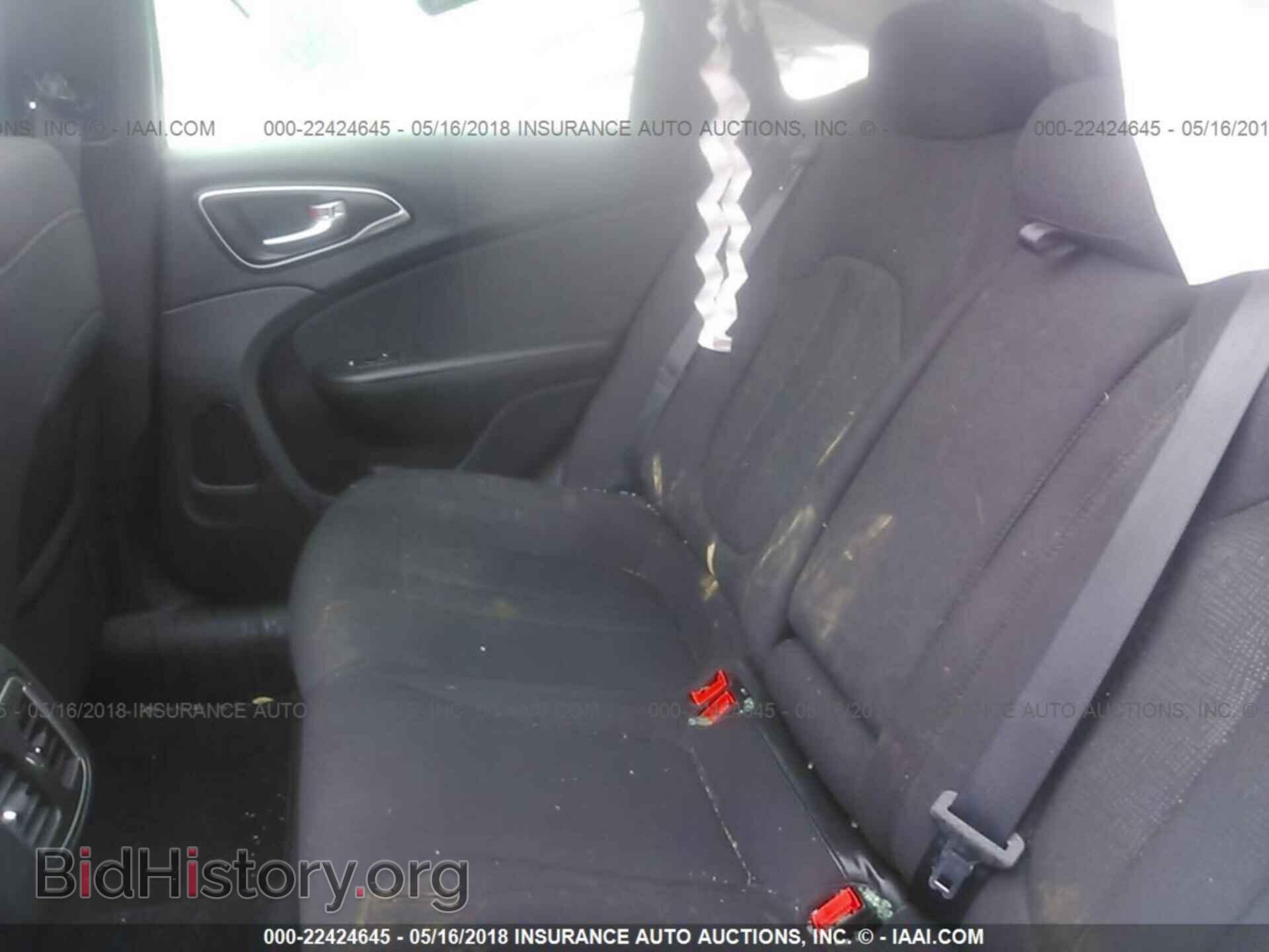 2015 Chrysler 200 - VIN: 1C3CCCAB1FN737567 - Фото 8