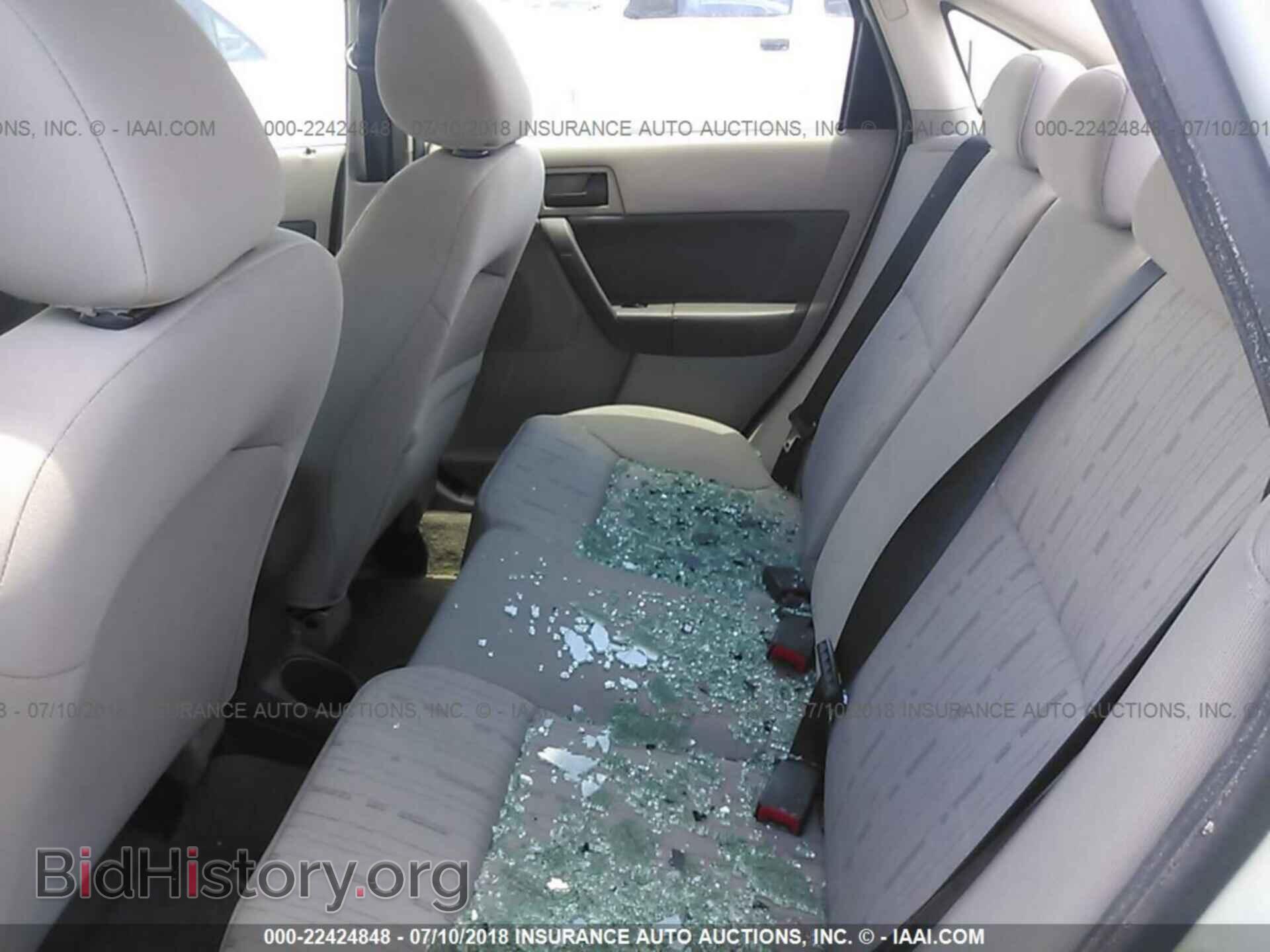 2011 Ford Focus - VIN: 1FAHP3FN7BW174754 - Фото 8