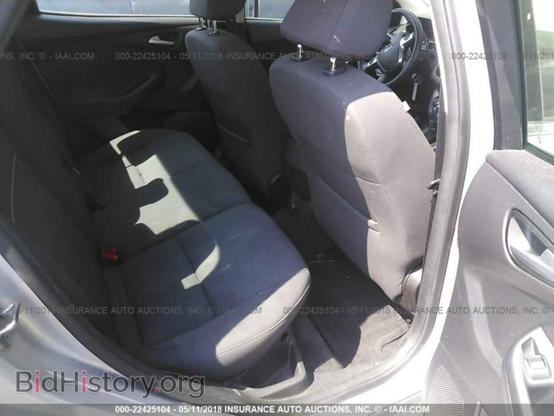 2012 Ford Focus - VIN: 1FAHP3H25CL404636 - Photo 8