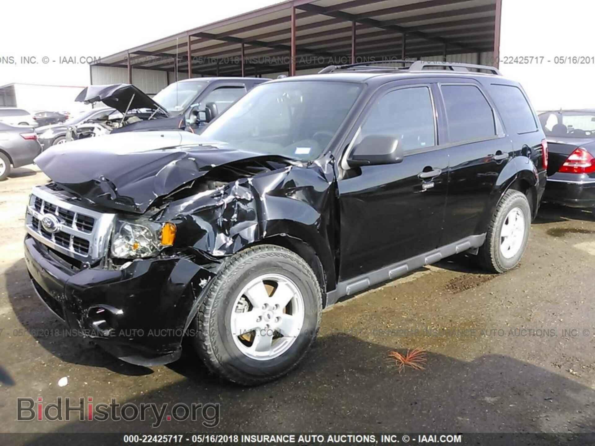 2012 Ford Escape - VIN: 1FMCU9DG5CKC73663 - Фото 2