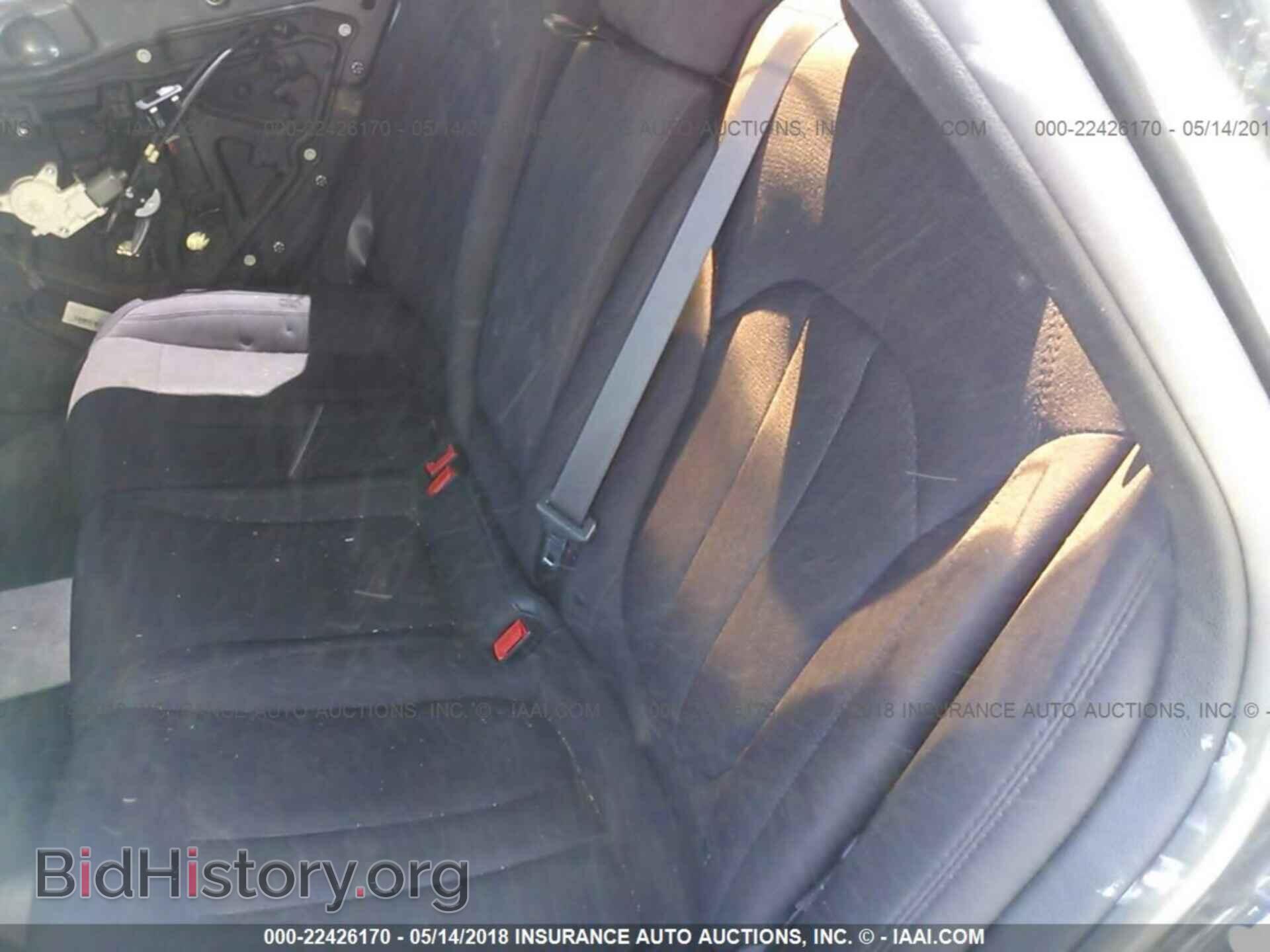 2015 Chrysler 200 - VIN: 1C3CCCAB4FN721525 - Photo 8