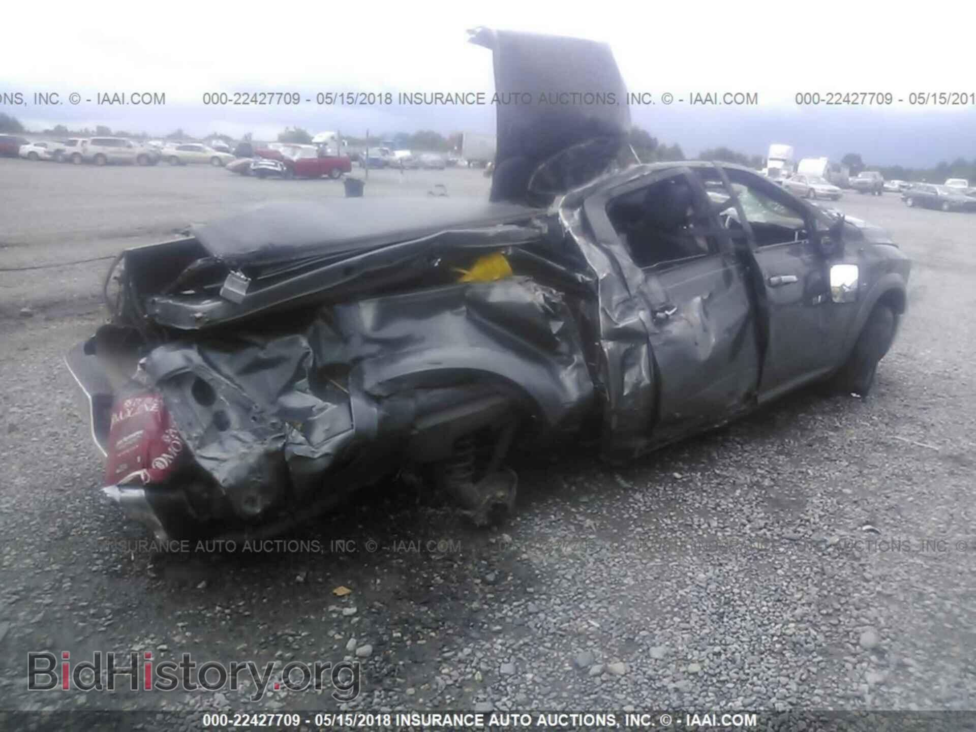 2012 Dodge Ram 1500 - VIN: 1C6RD6LT0CS183923 - Photo 4