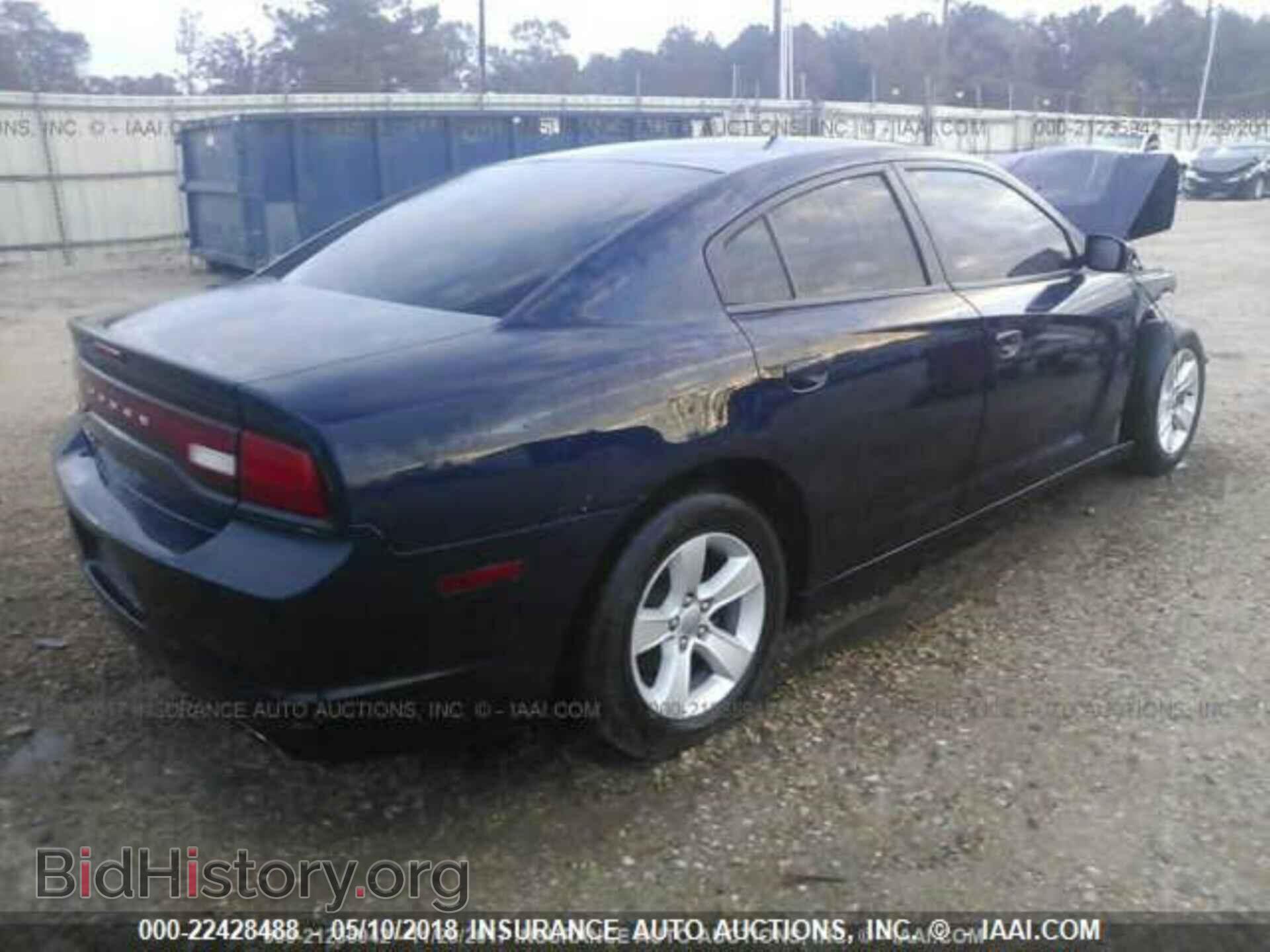 2013 Dodge Charger - VIN: 2C3CDXBG6DH690752 - Фото 4