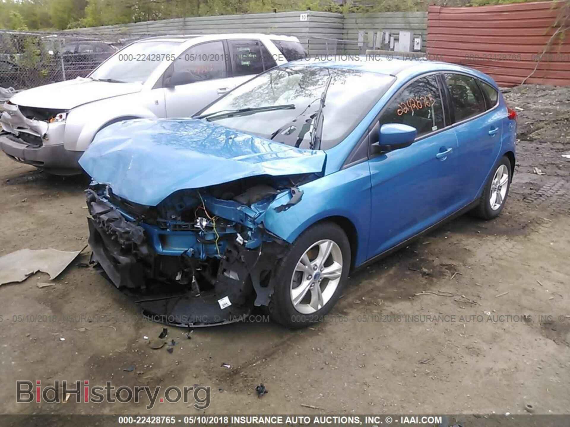 2012 Ford Focus - VIN: 1FAHP3K22CL285100 - Photo 2