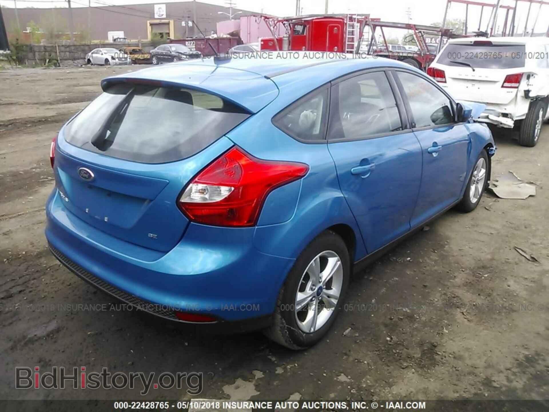 2012 Ford Focus - VIN: 1FAHP3K22CL285100 - Photo 4